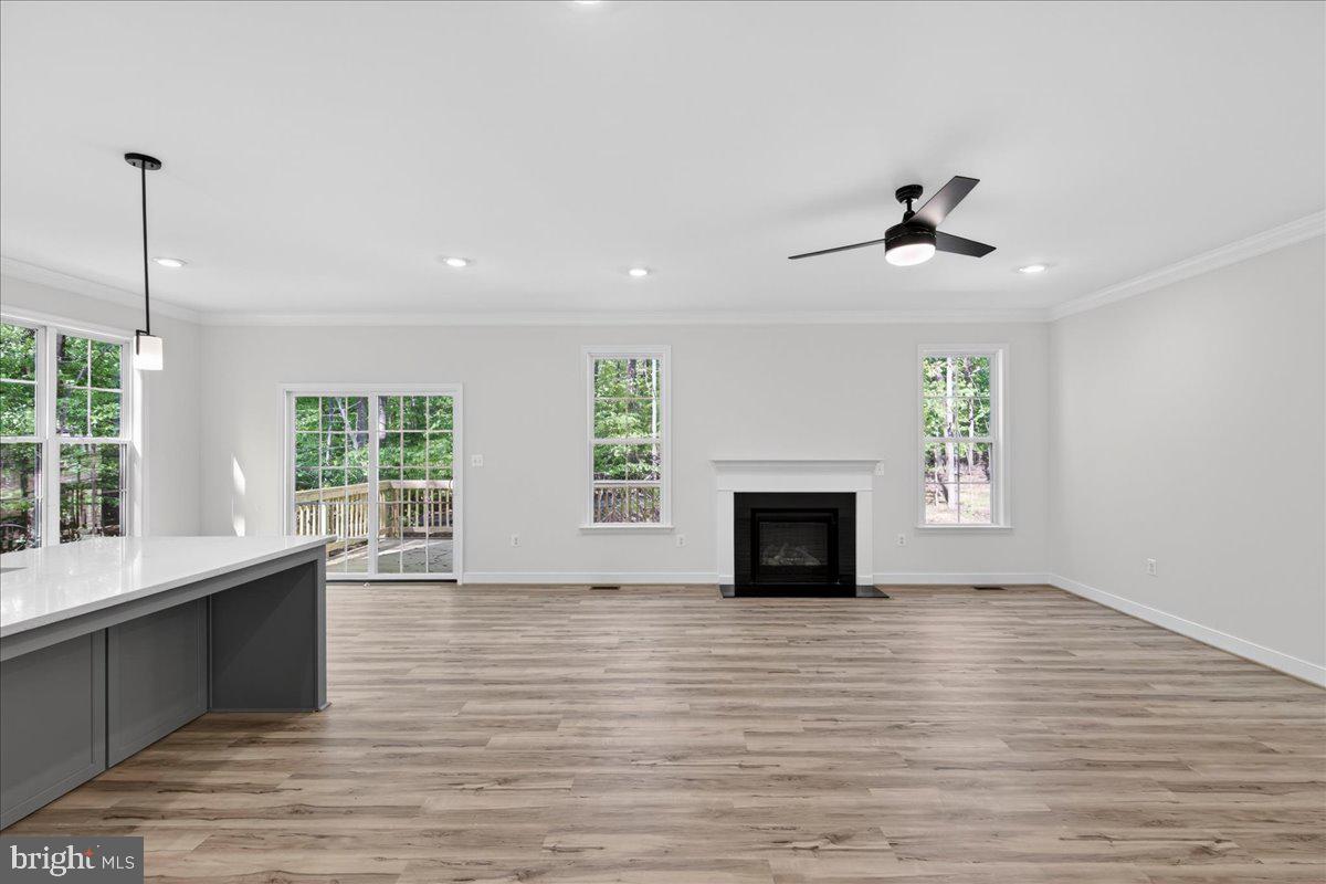 COVENANT COVE - Residential