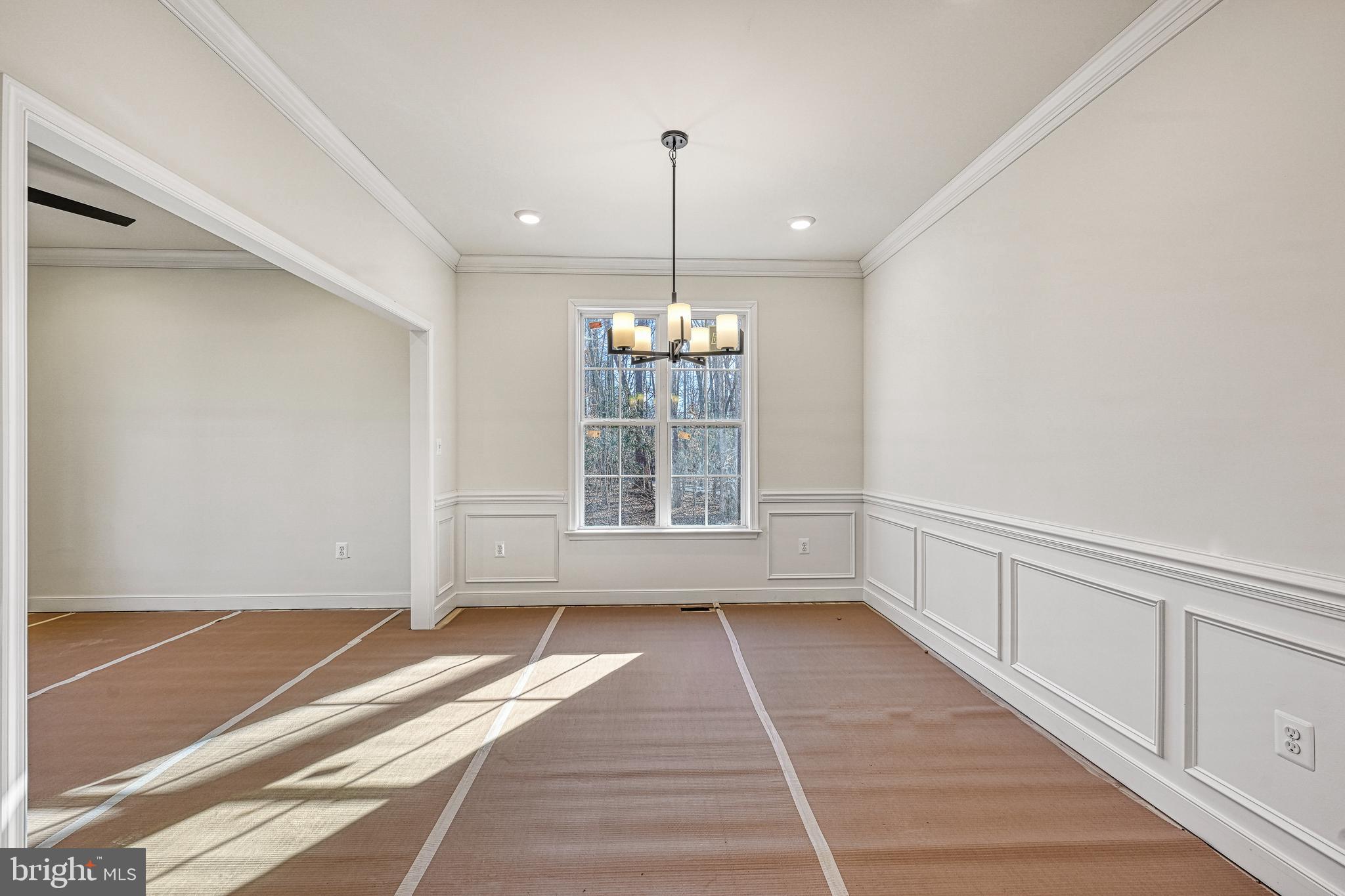 COVENANT COVE - Residential