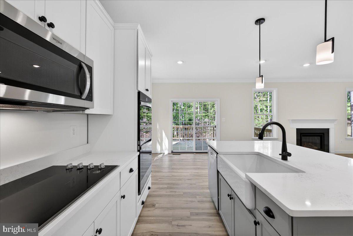 COVENANT COVE - Residential
