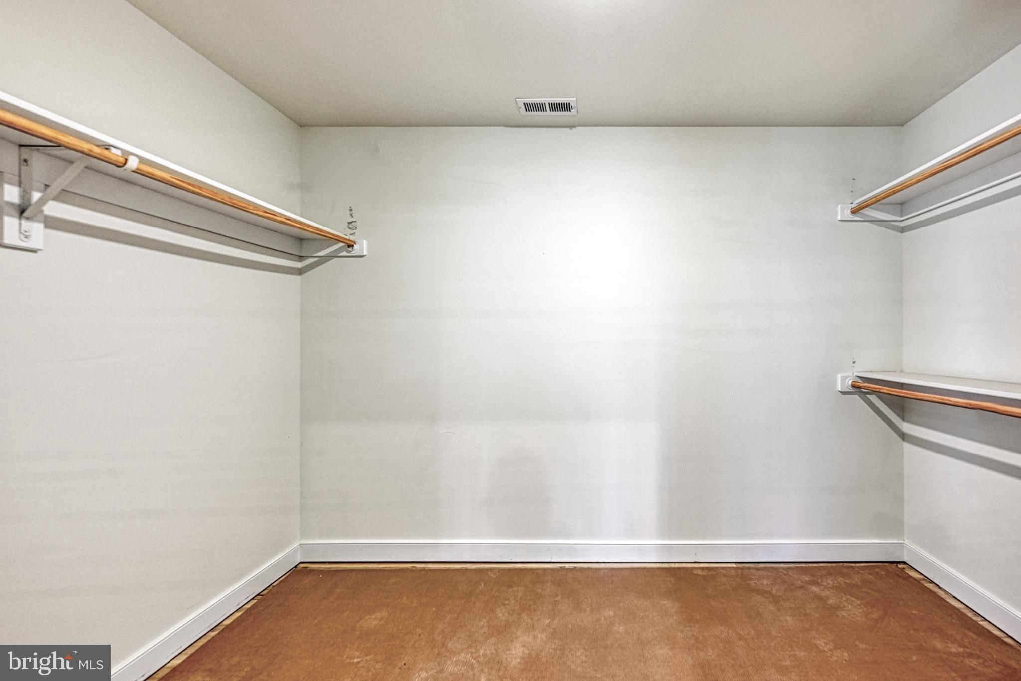 COVENANT COVE - Residential