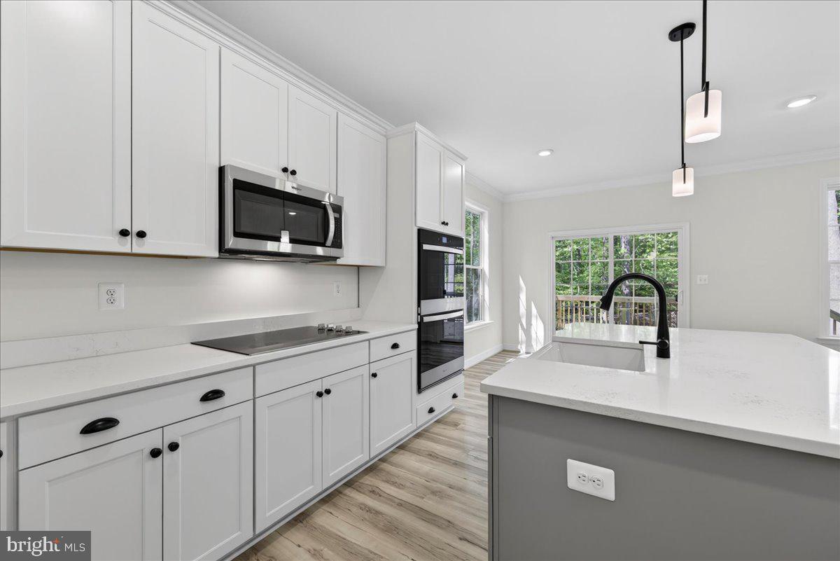 COVENANT COVE - Residential