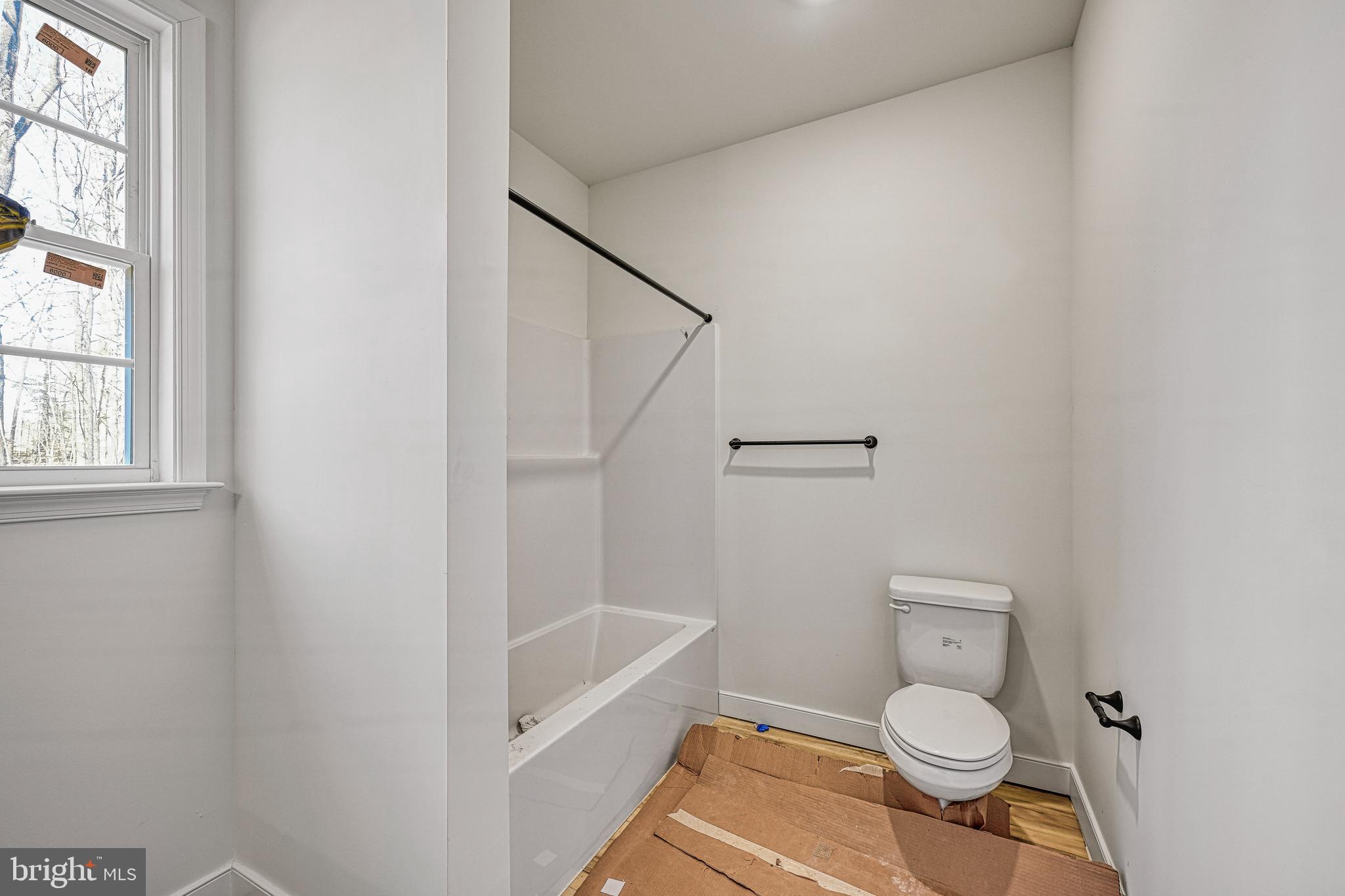 COVENANT COVE - Residential