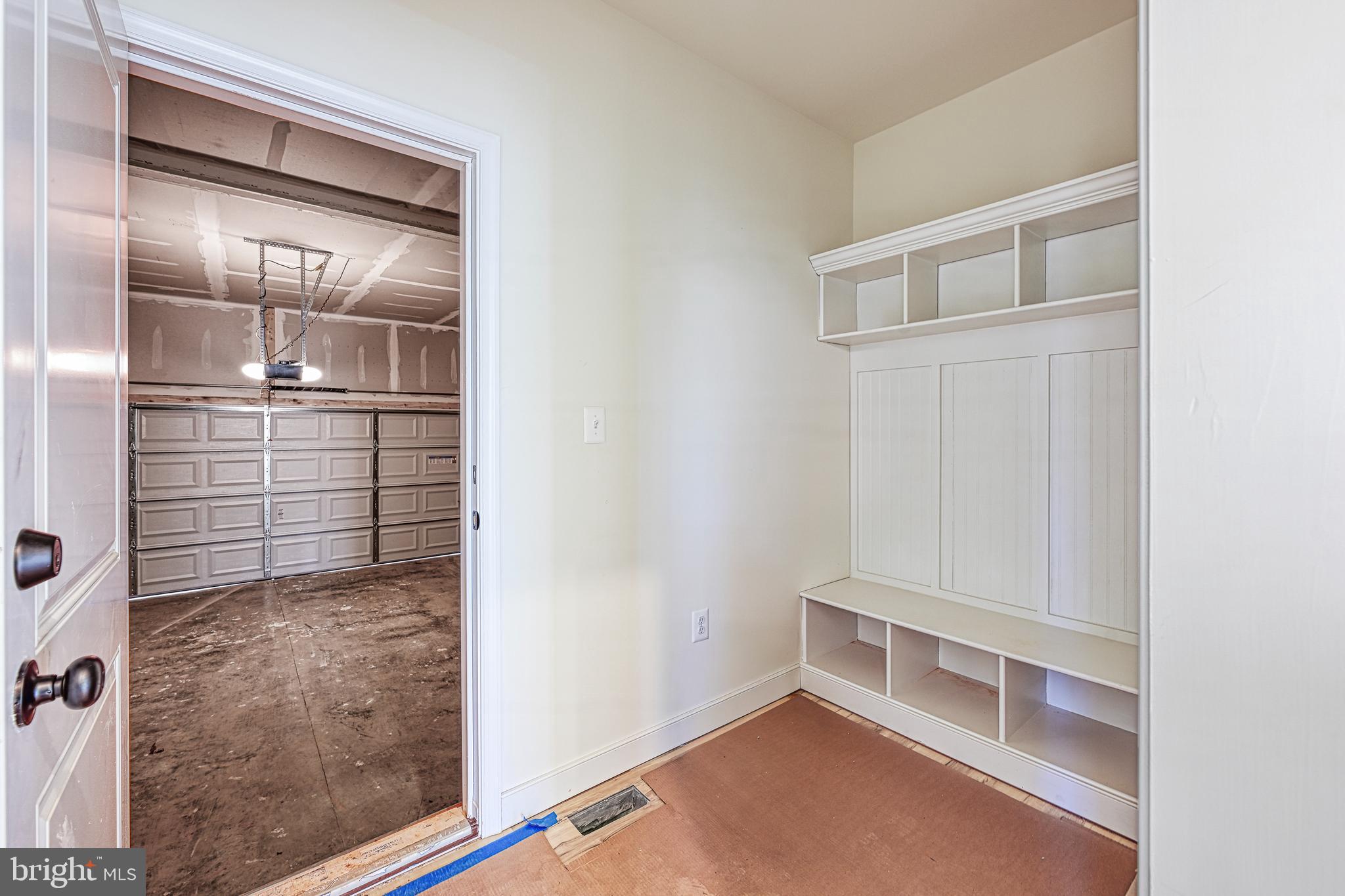 COVENANT COVE - Residential