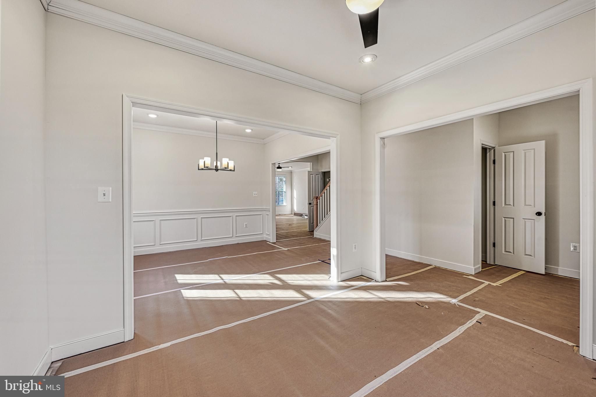 COVENANT COVE - Residential