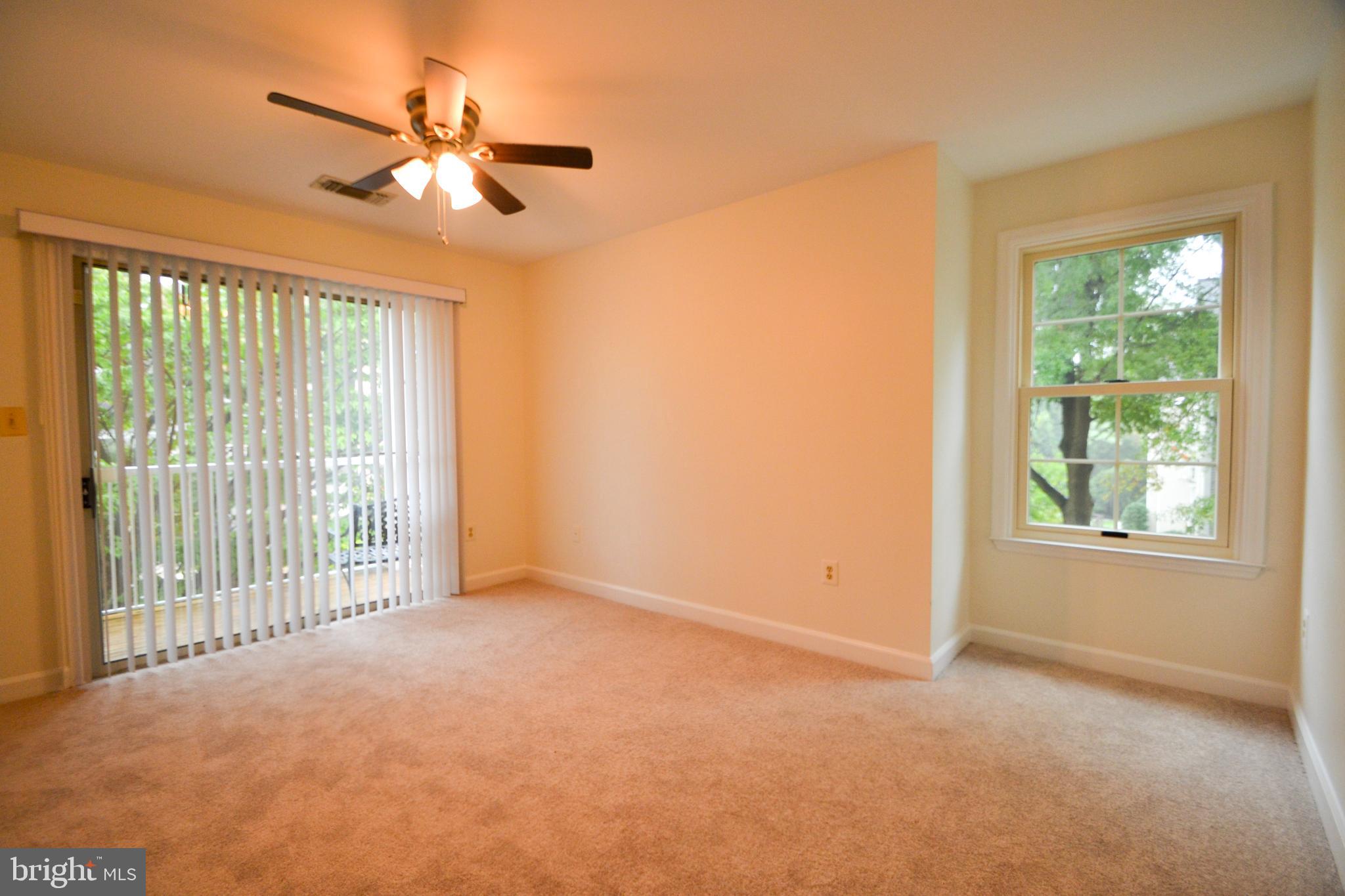 FALLS GABLE - Residential