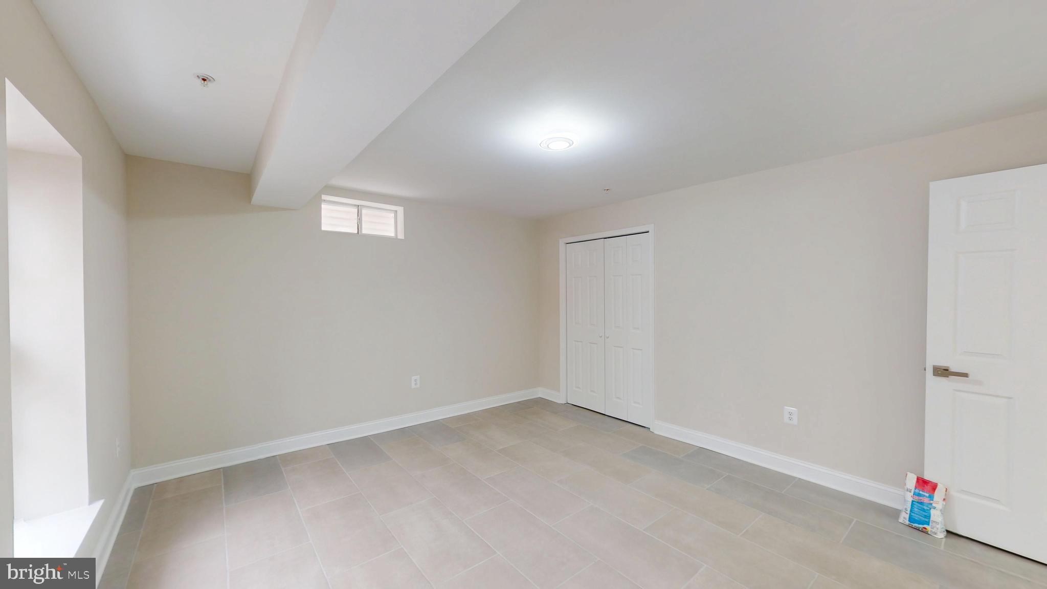 CROSS CREEK CLUB - Residential