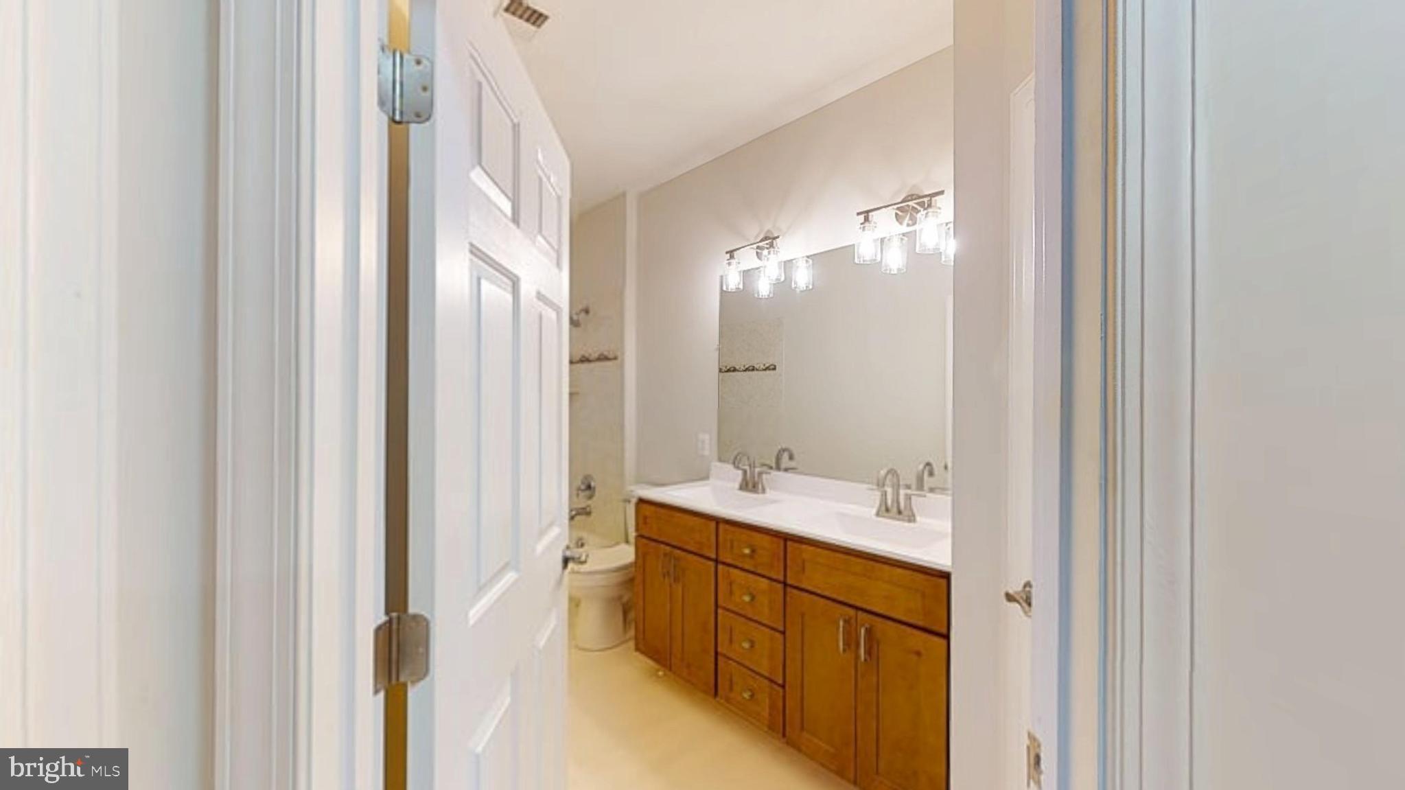 CROSS CREEK CLUB - Residential