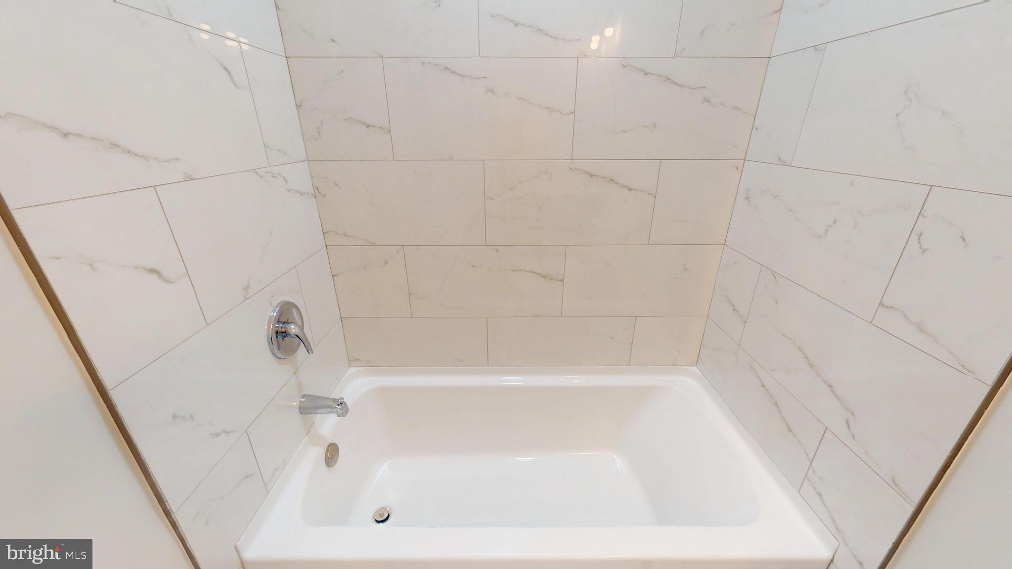 CROSS CREEK CLUB - Residential