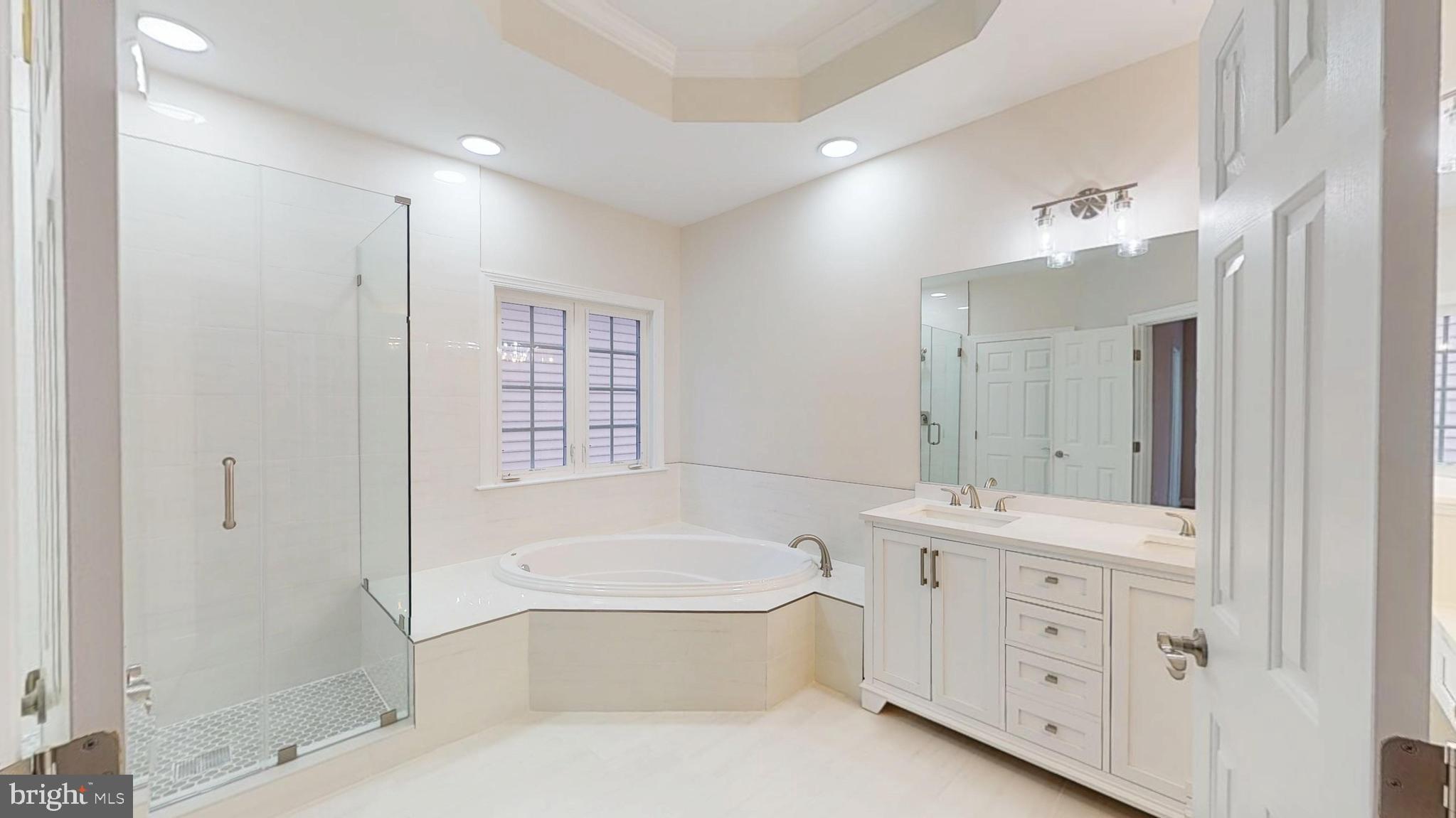 CROSS CREEK CLUB - Residential