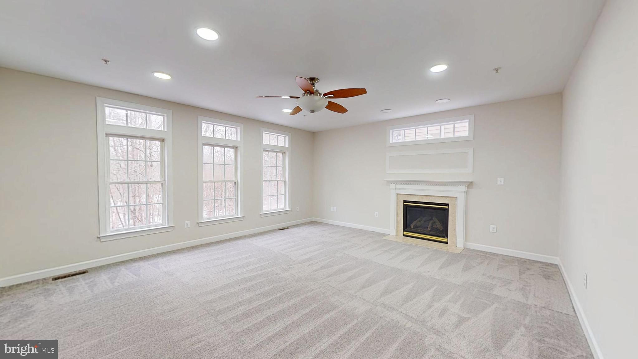 CROSS CREEK CLUB - Residential