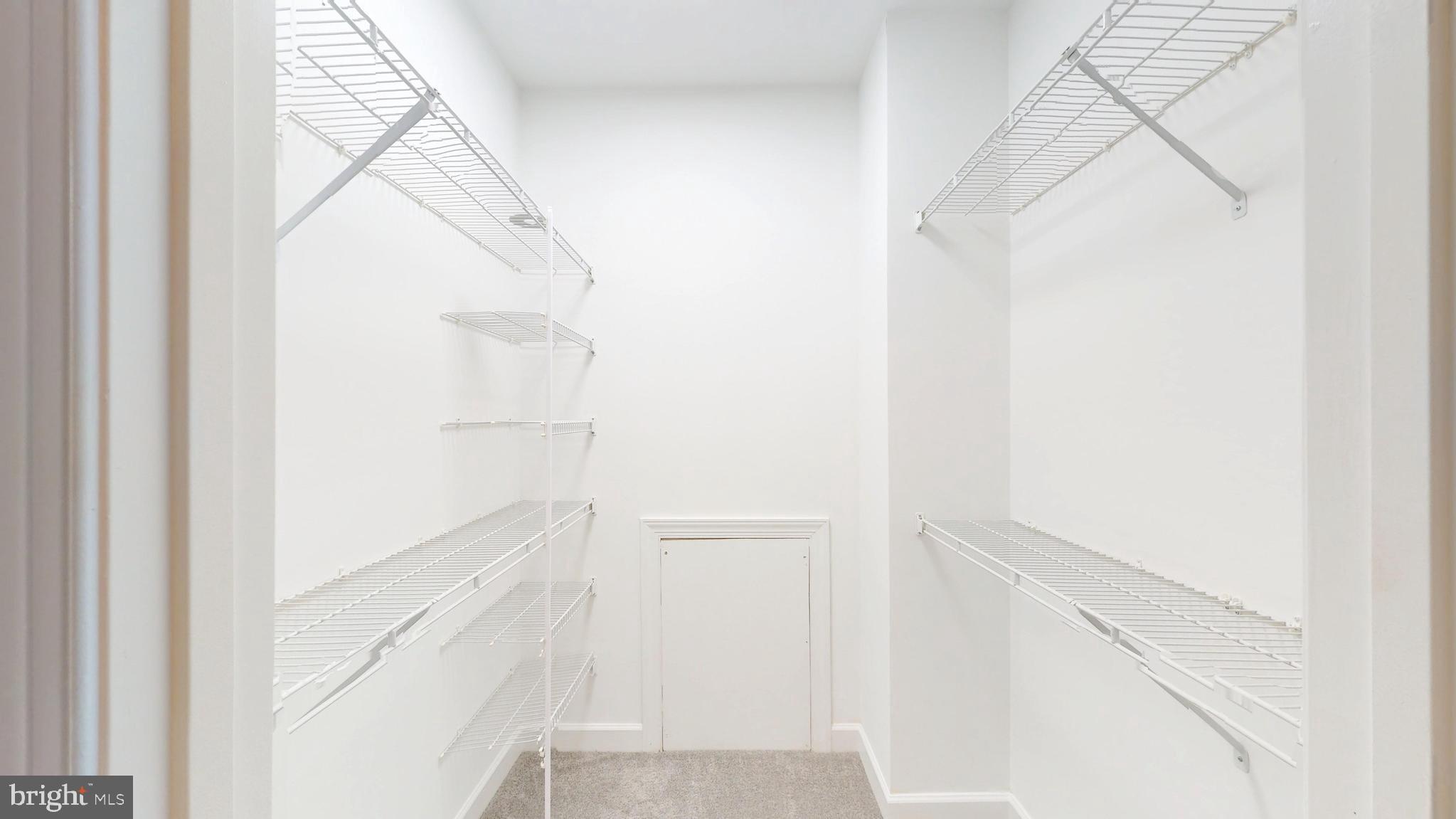 CROSS CREEK CLUB - Residential