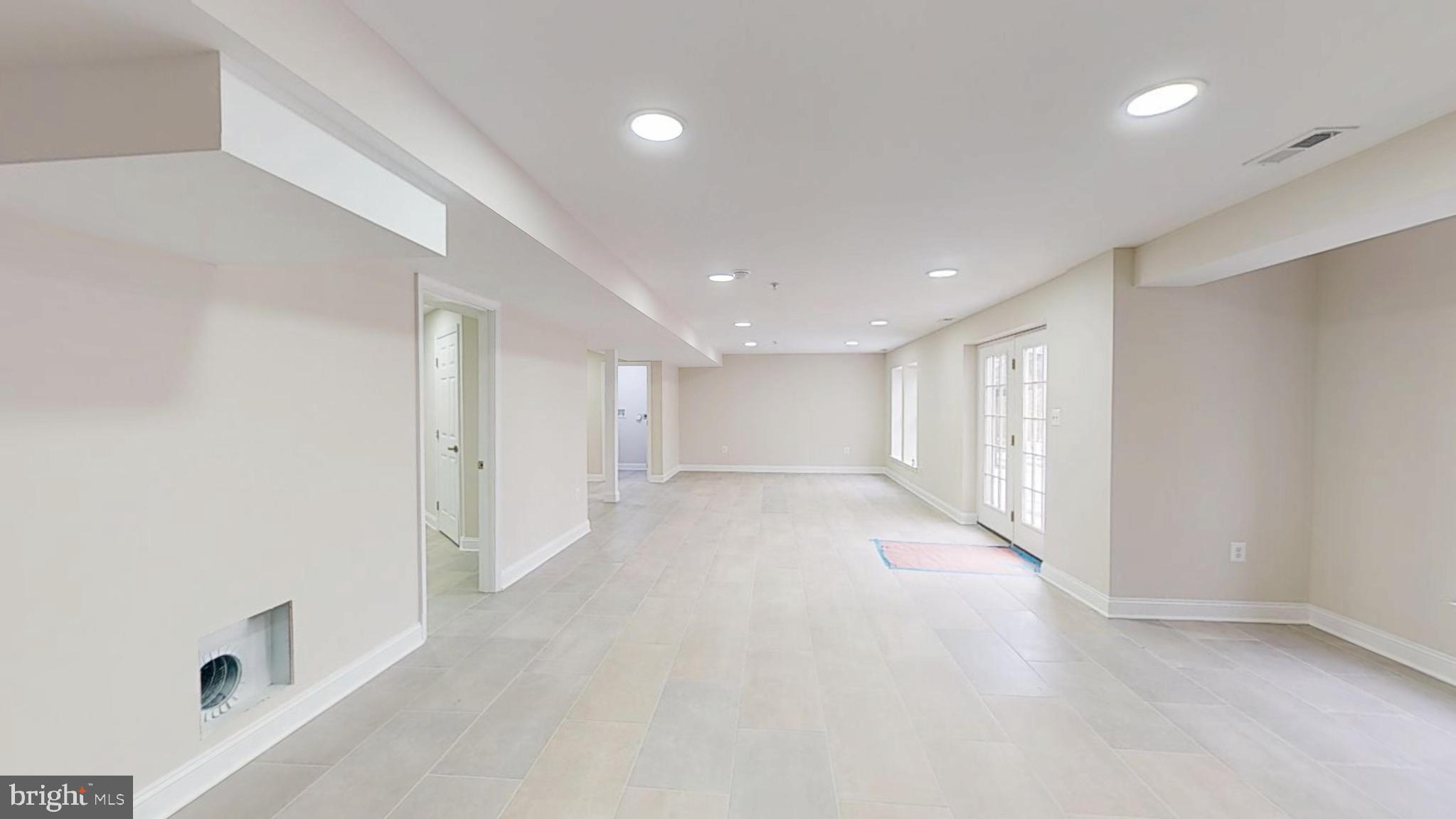 CROSS CREEK CLUB - Residential