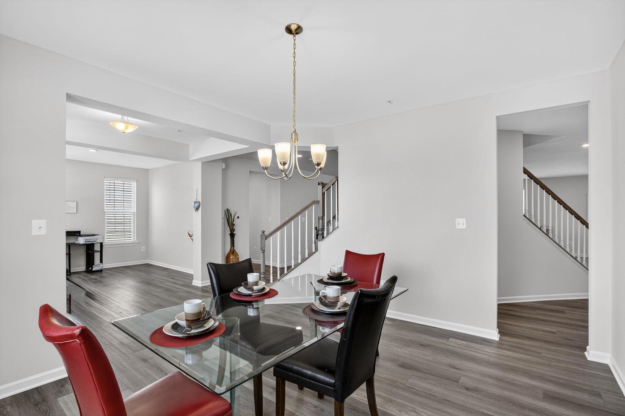 VILLAGES OF SAVANNAH - Residential