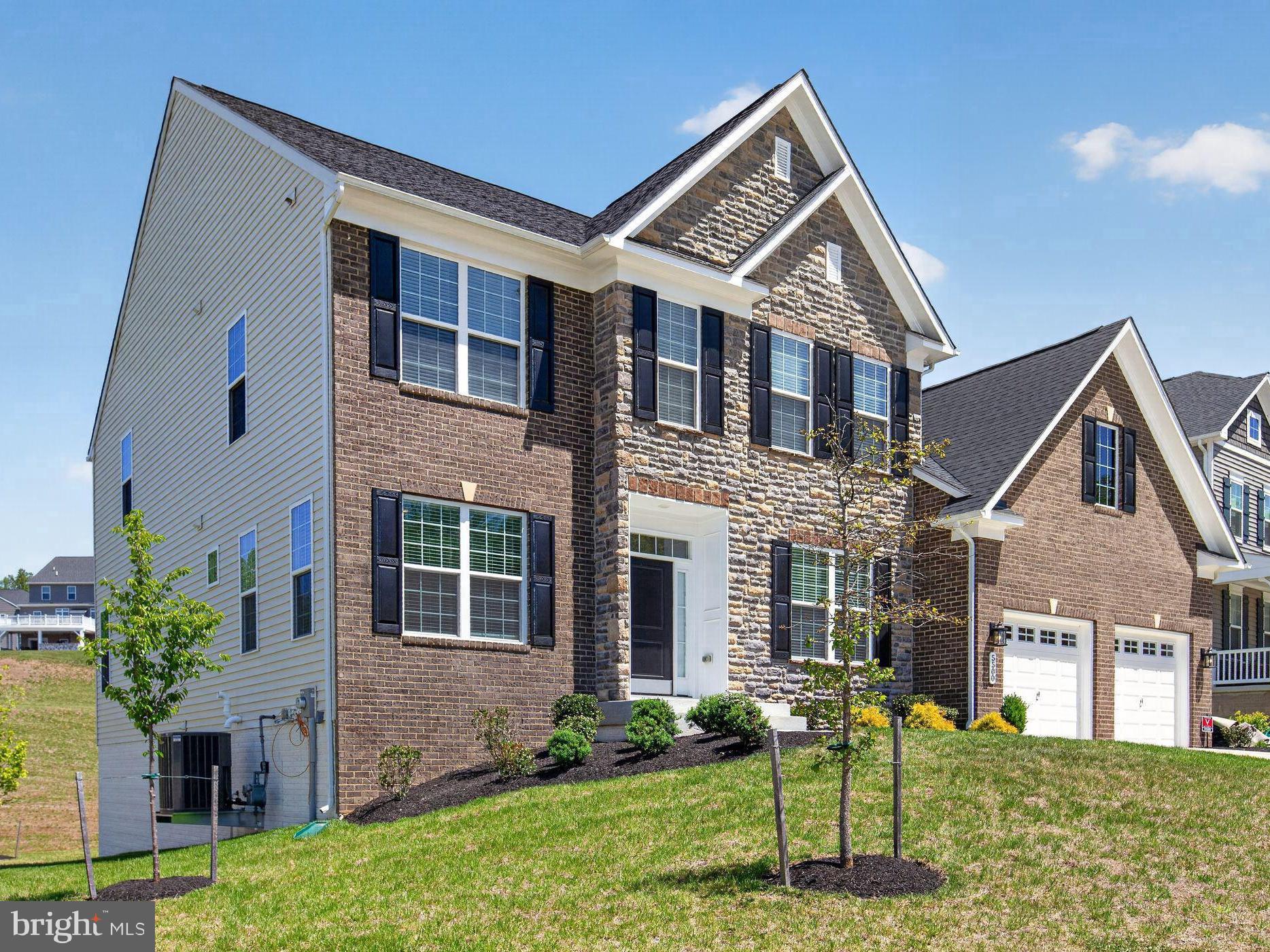 VILLAGES OF SAVANNAH - Residential