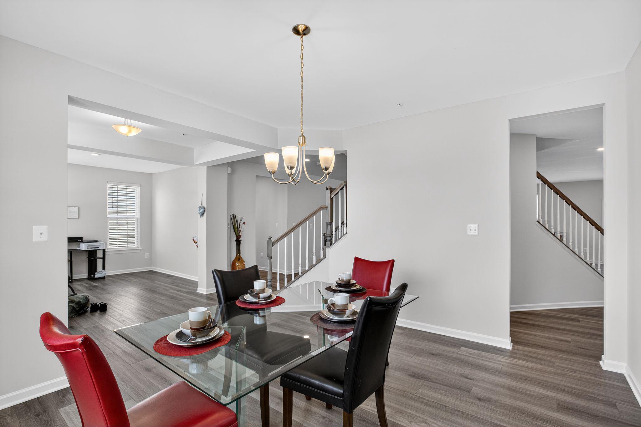 VILLAGES OF SAVANNAH - Residential
