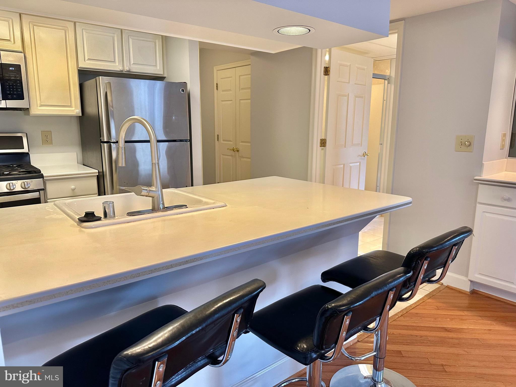 THE WILLIAMSBURG - Residential Lease