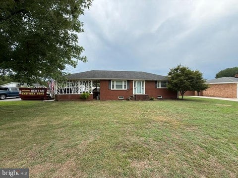 Homes For Sale - 1395 Mckinney Boulevard<br/> Westmoreland County, COLONIAL BEACH, VA 22443
