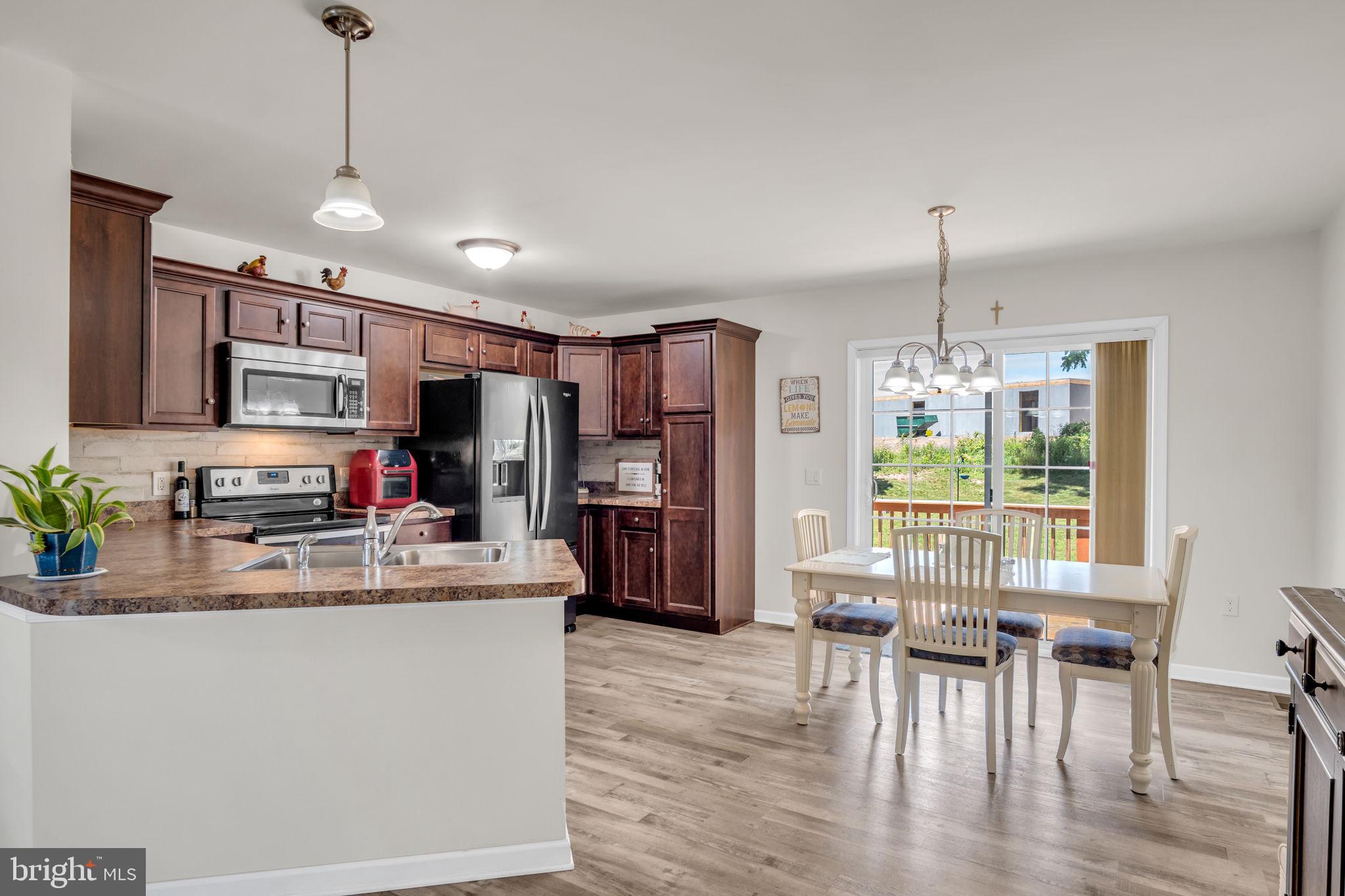 7808 DEWEY DRIVE