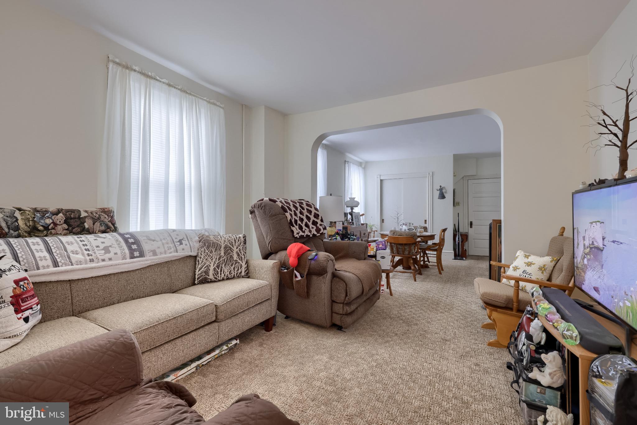 239 E HIGH STREET