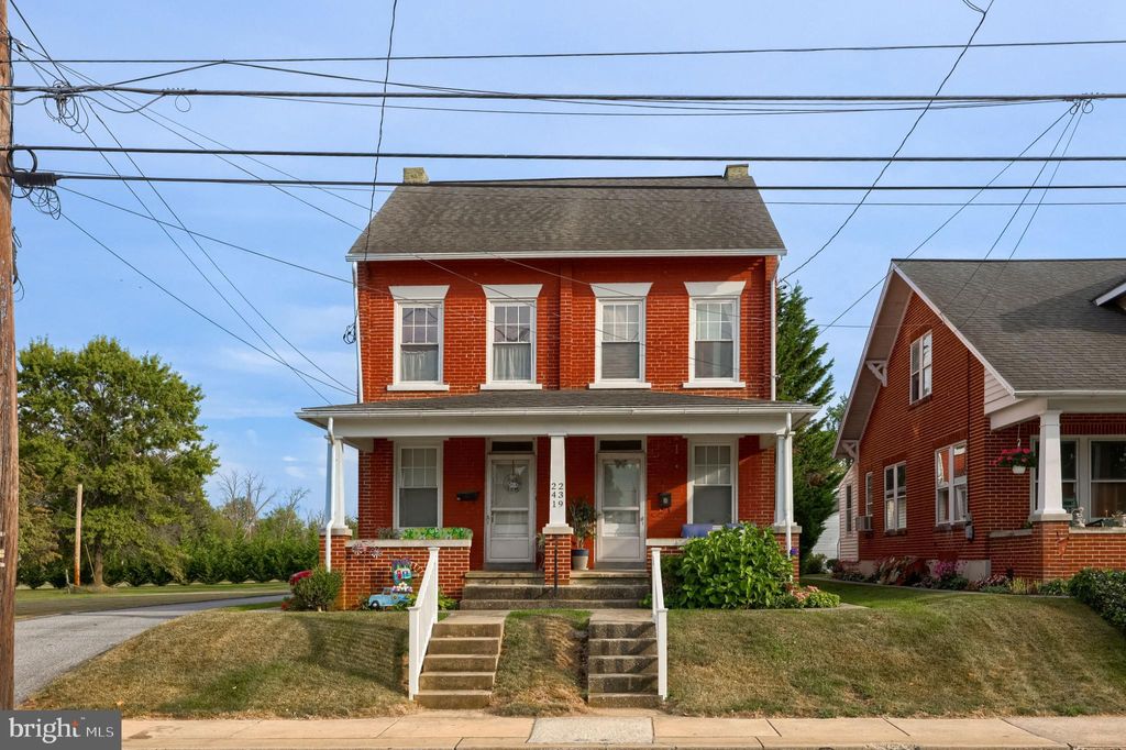 Photo of 239 E High Street, MANHEIM, PA 17545 (MLS # PALA2078566)