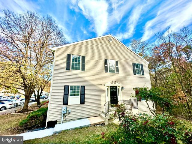 LAUREL HEIGHTS - Residential