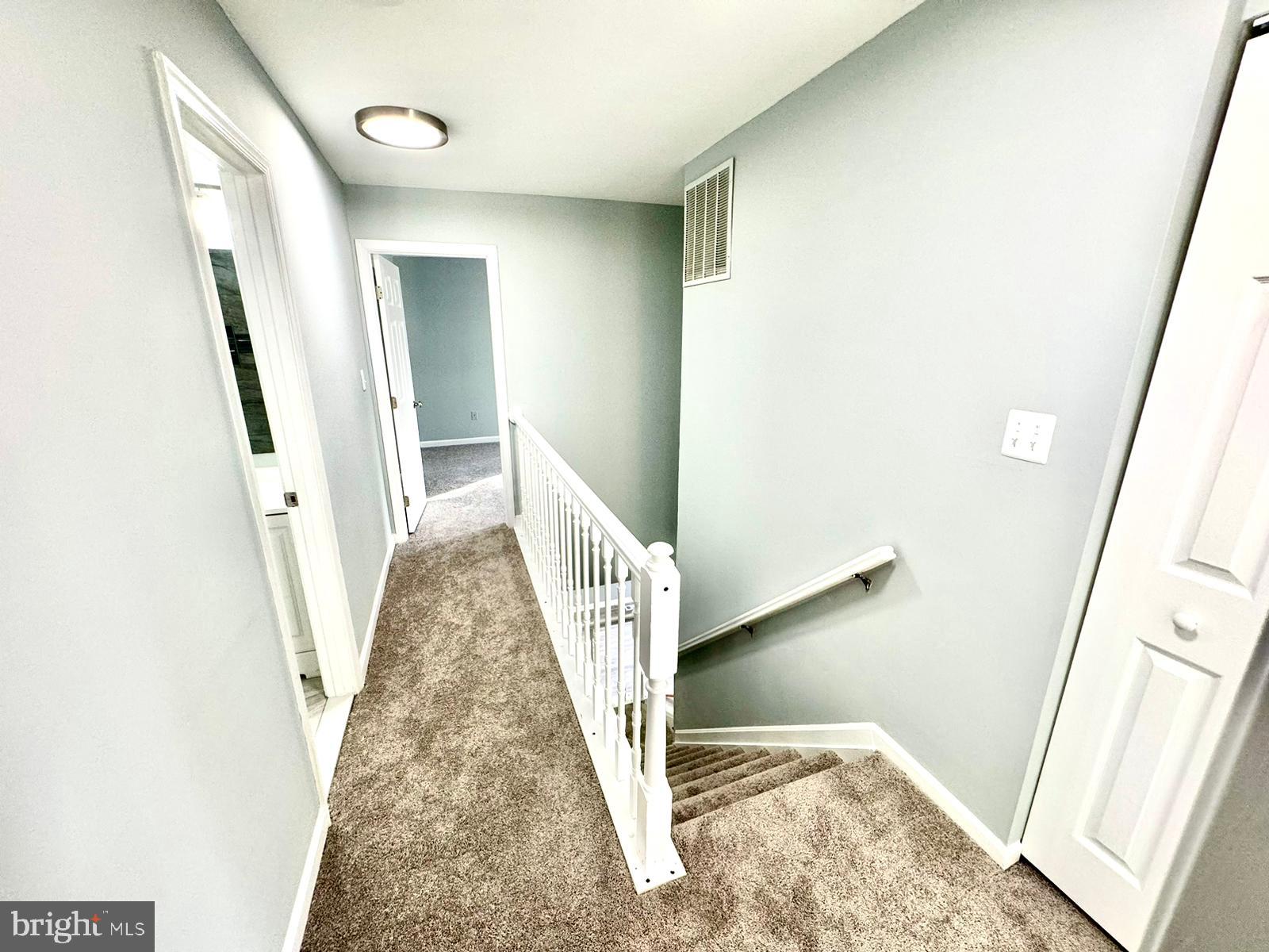 LAUREL HEIGHTS - Residential