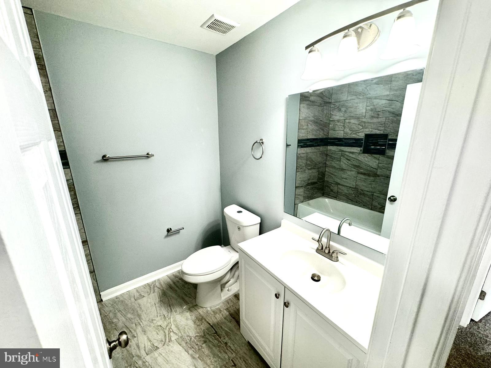 LAUREL HEIGHTS - Residential