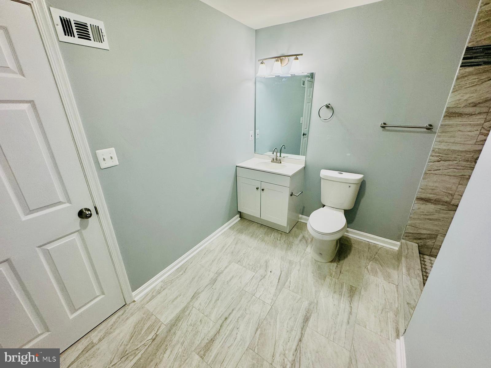 LAUREL HEIGHTS - Residential