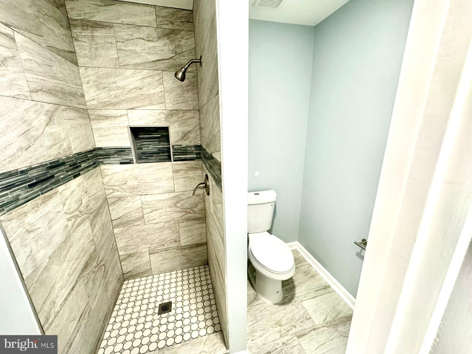 LAUREL HEIGHTS - Residential