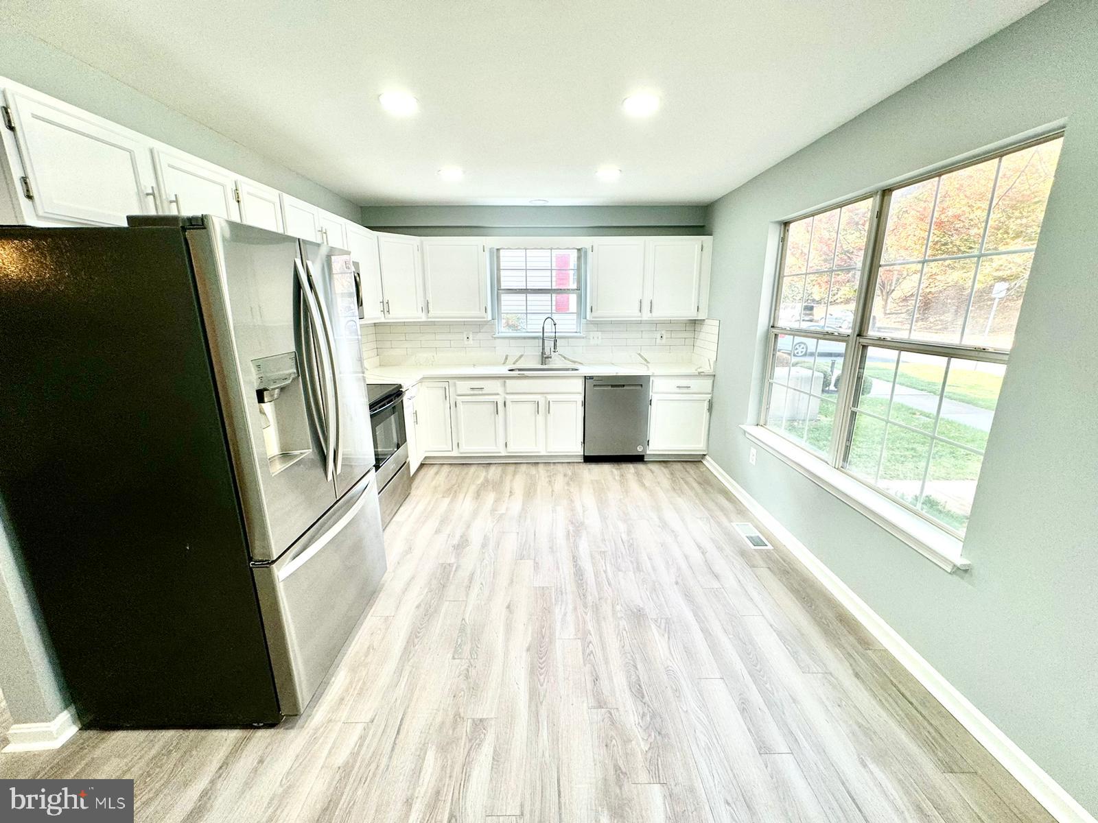 LAUREL HEIGHTS - Residential