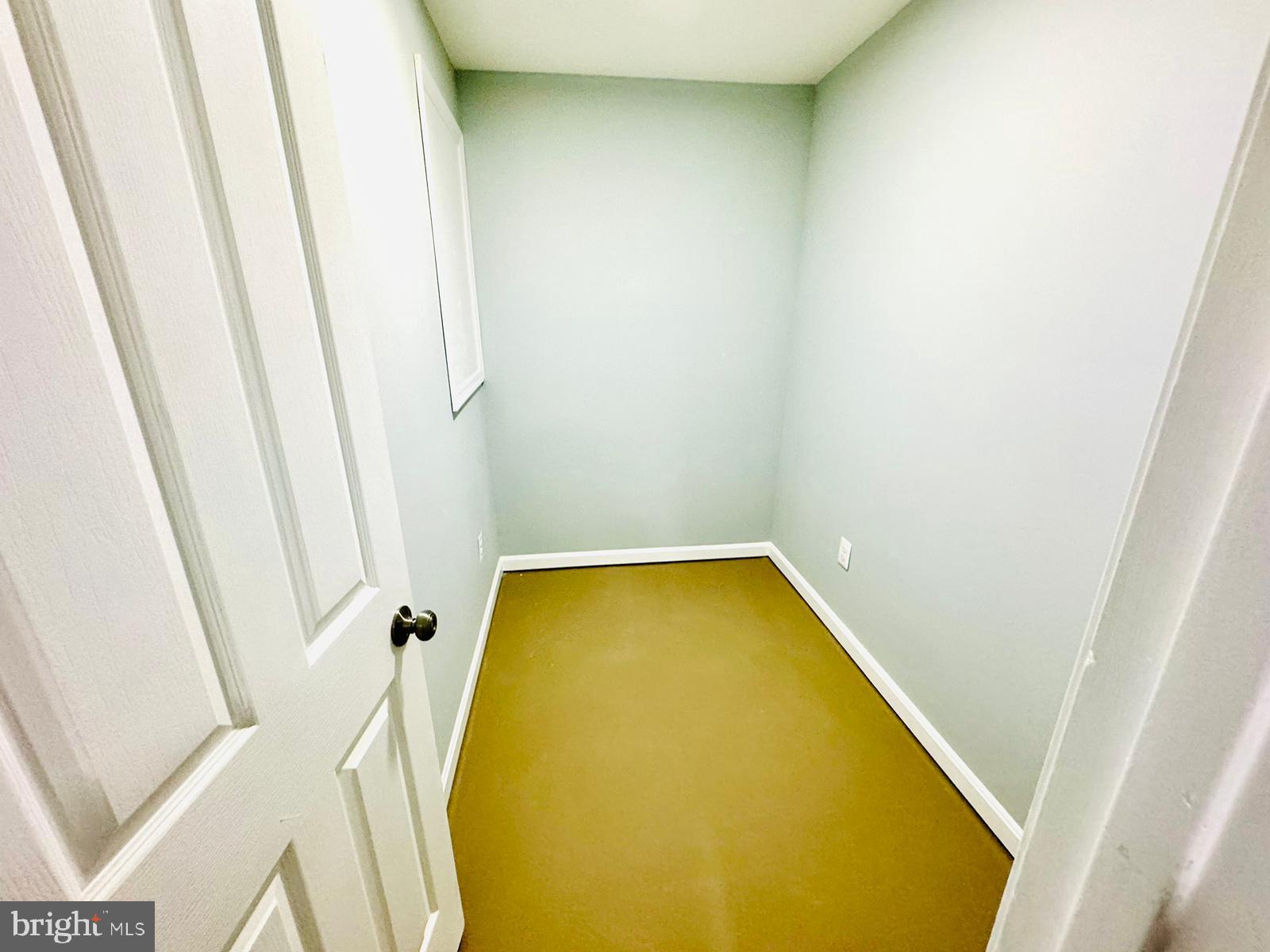 LAUREL HEIGHTS - Residential