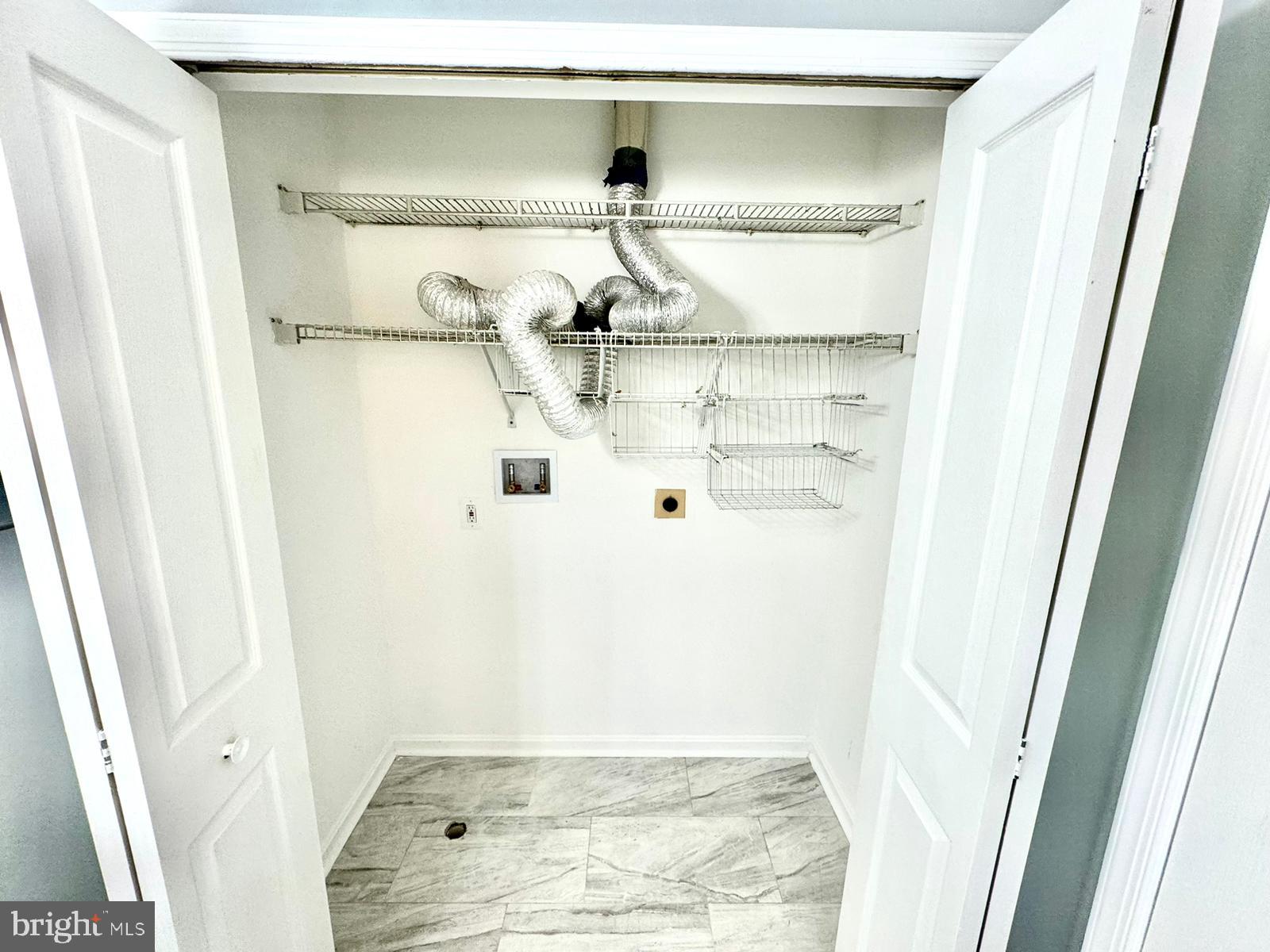 LAUREL HEIGHTS - Residential