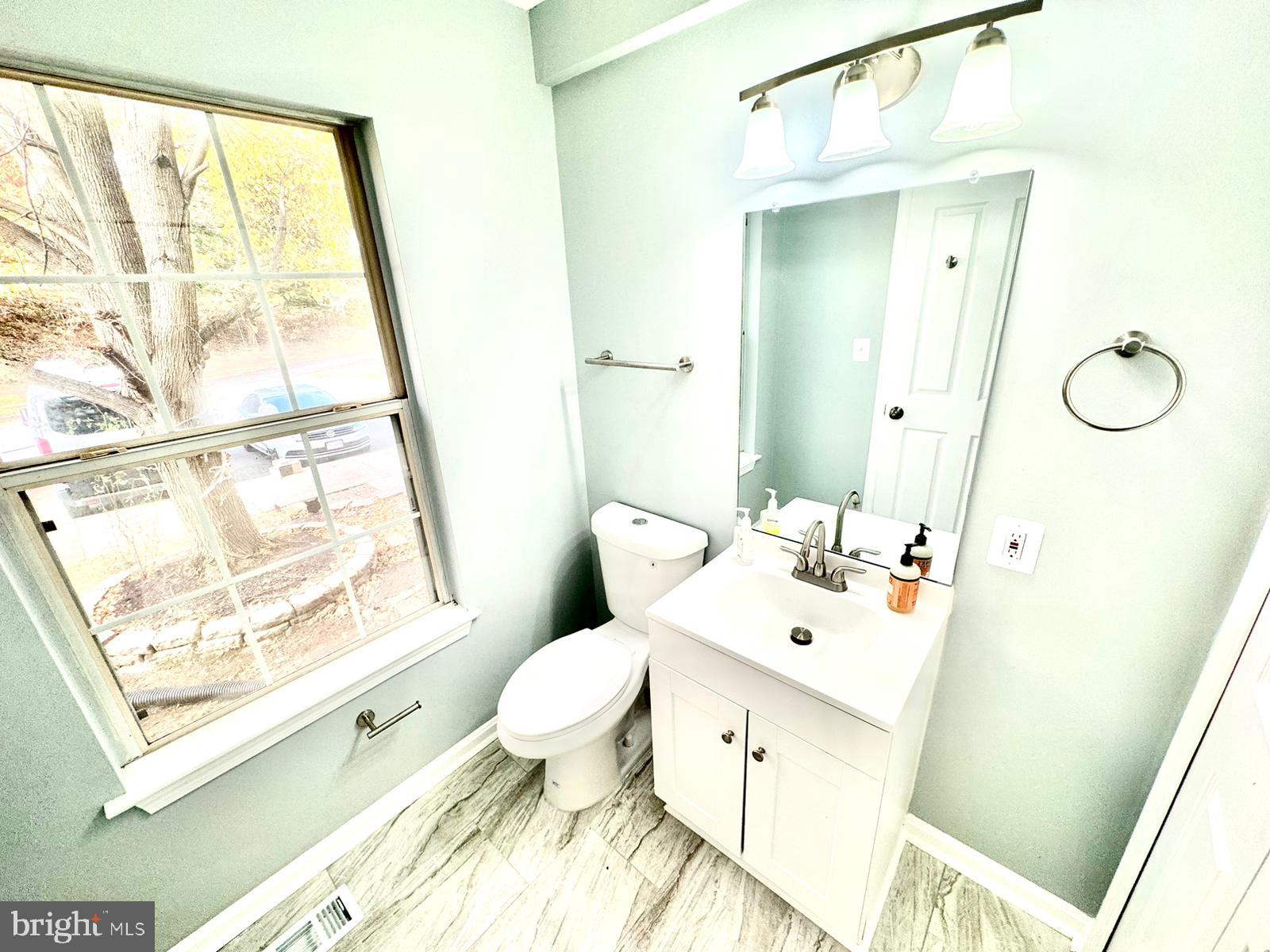 LAUREL HEIGHTS - Residential