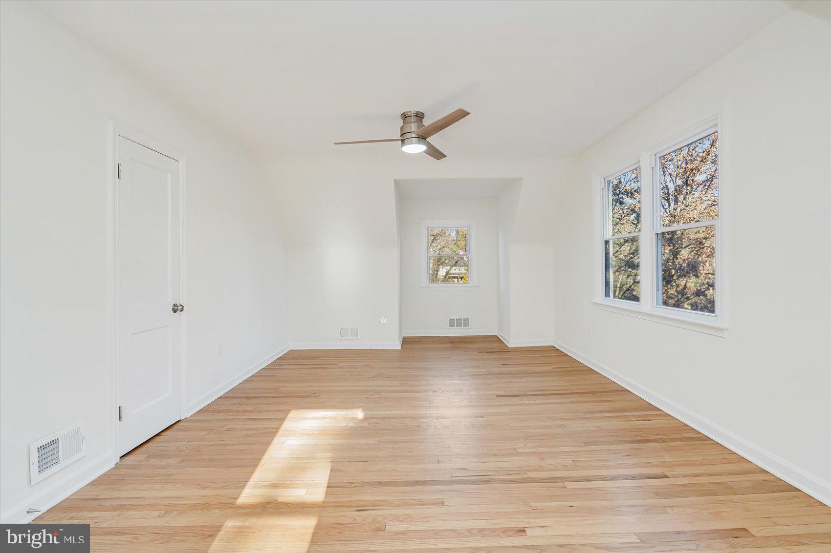 HILLSIDE PARK - Residential