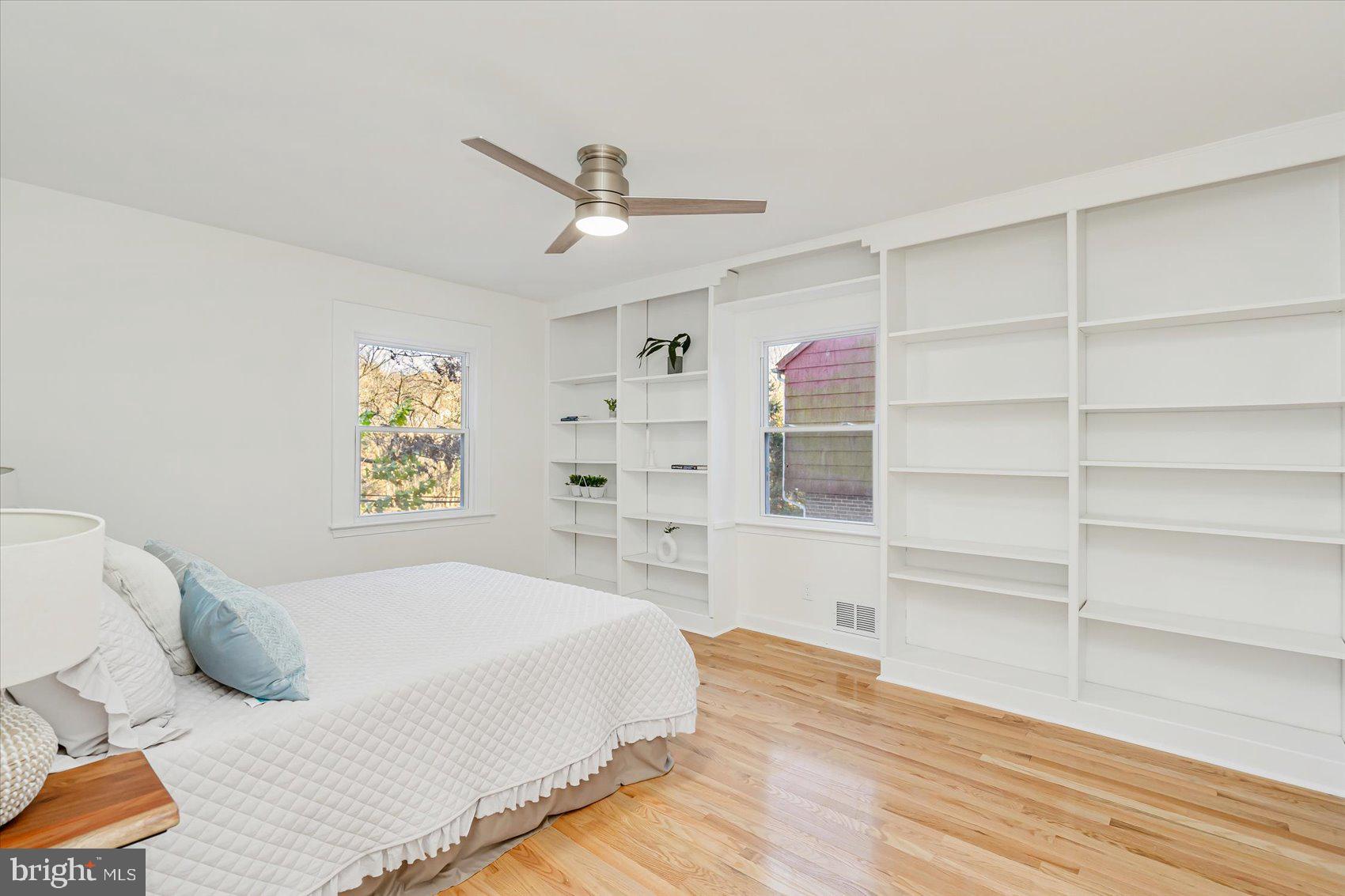 HILLSIDE PARK - Residential