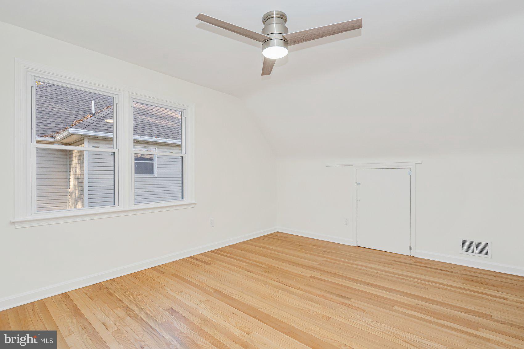 HILLSIDE PARK - Residential