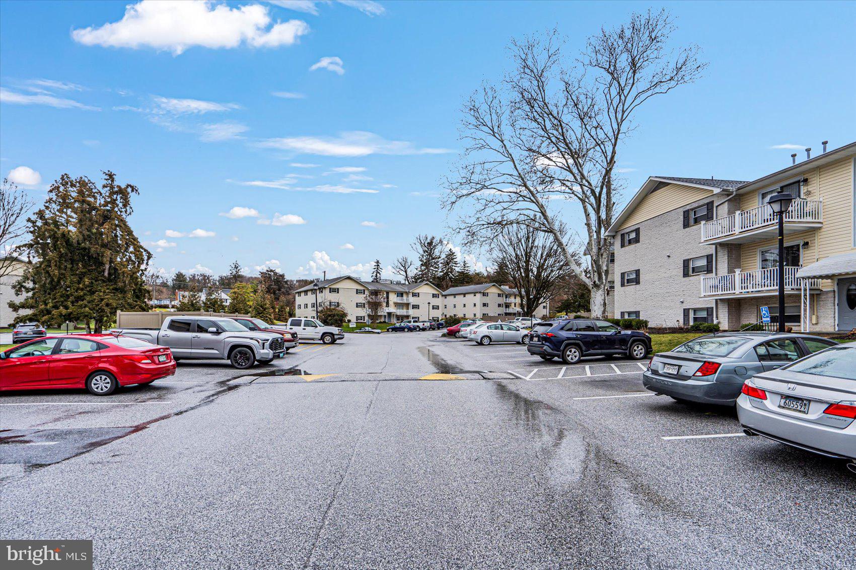 WARREN LODGE - Residential Lease