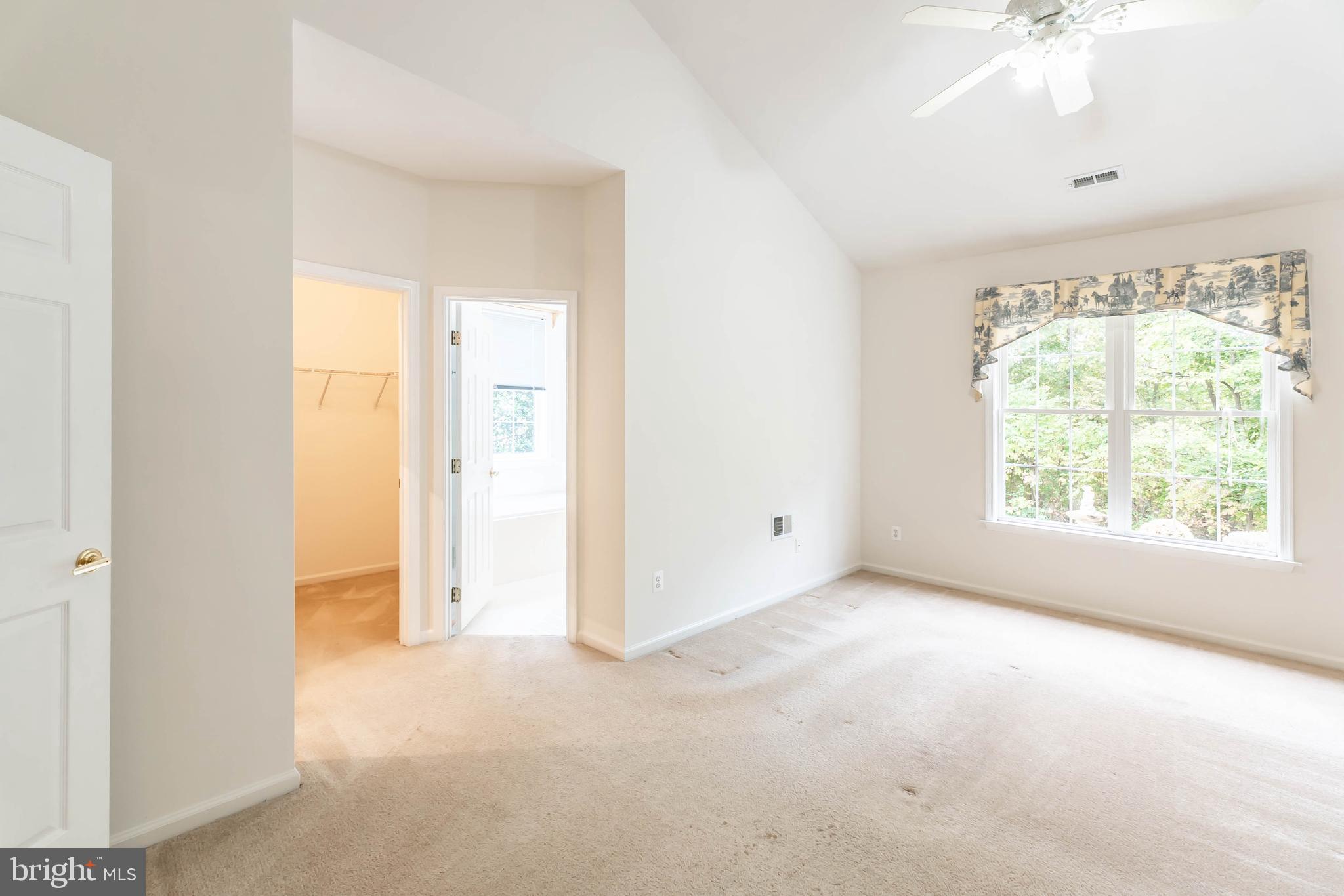 HERITAGE HUNT - Residential