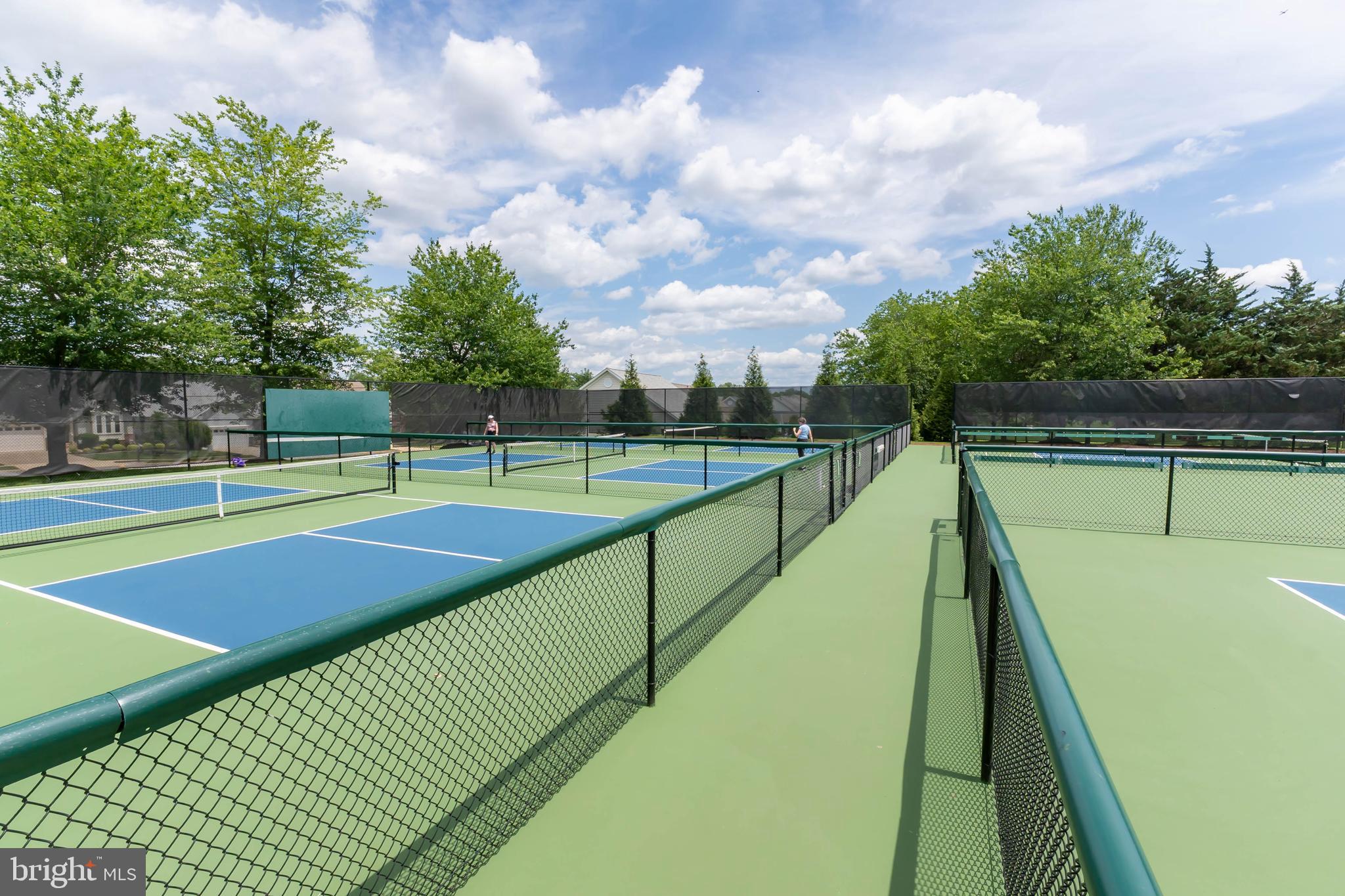 HERITAGE HUNT - Residential