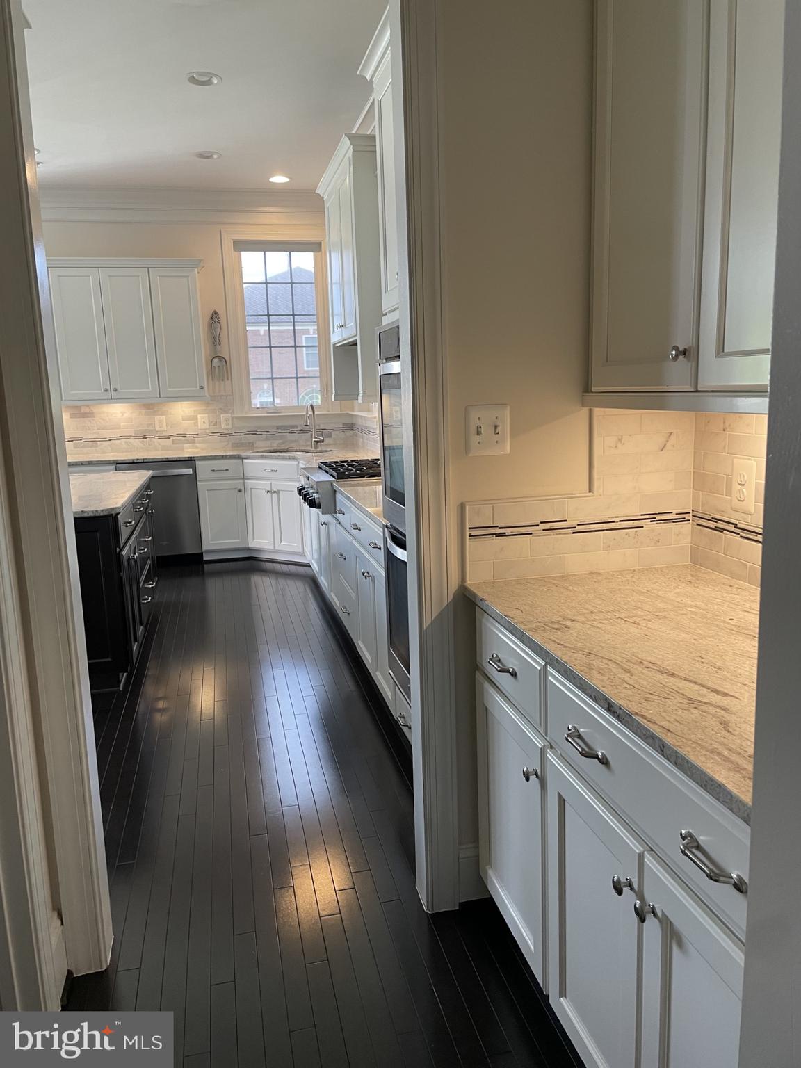 CROWN POINTE - Residential