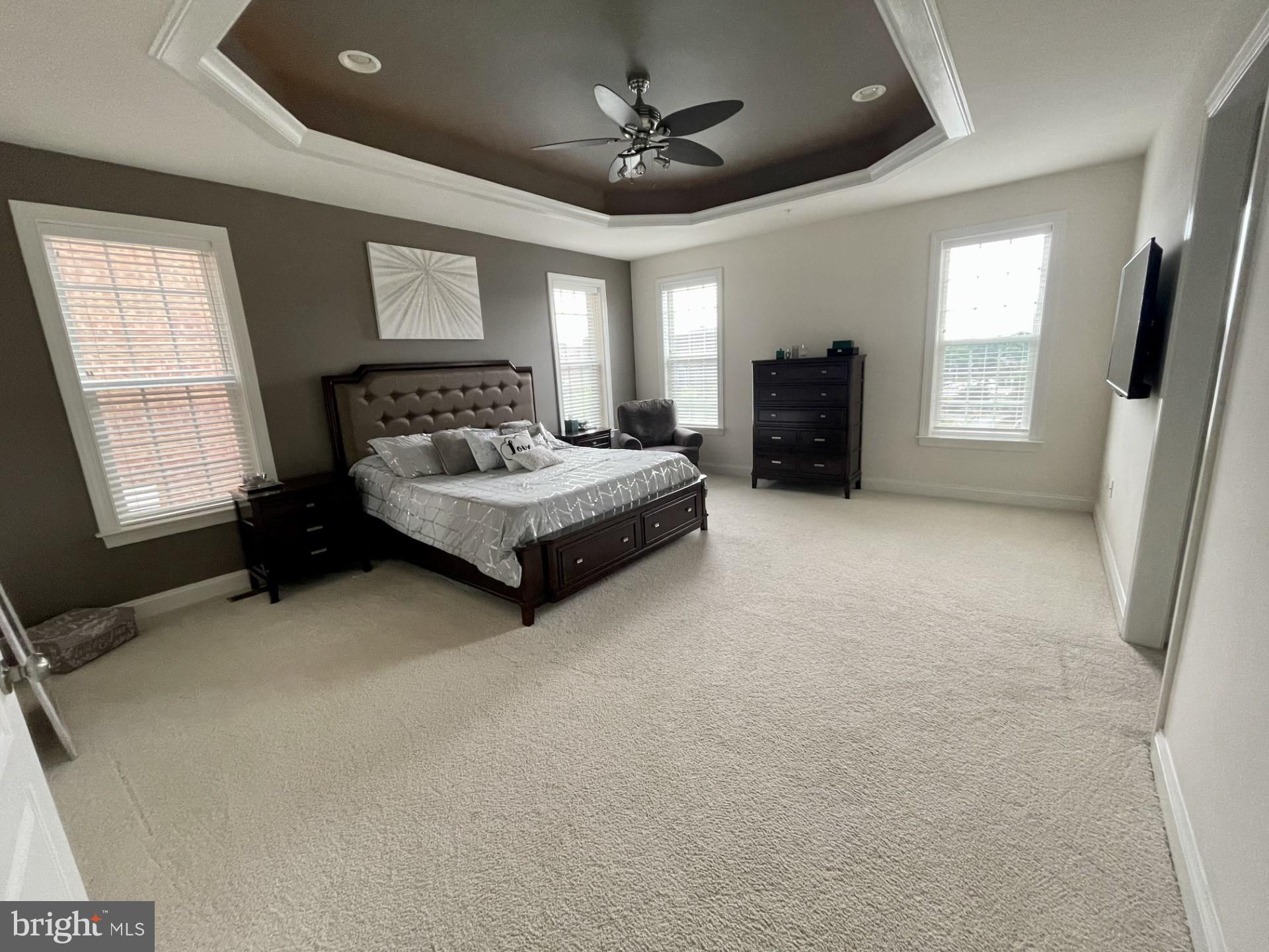 CROWN POINTE - Residential