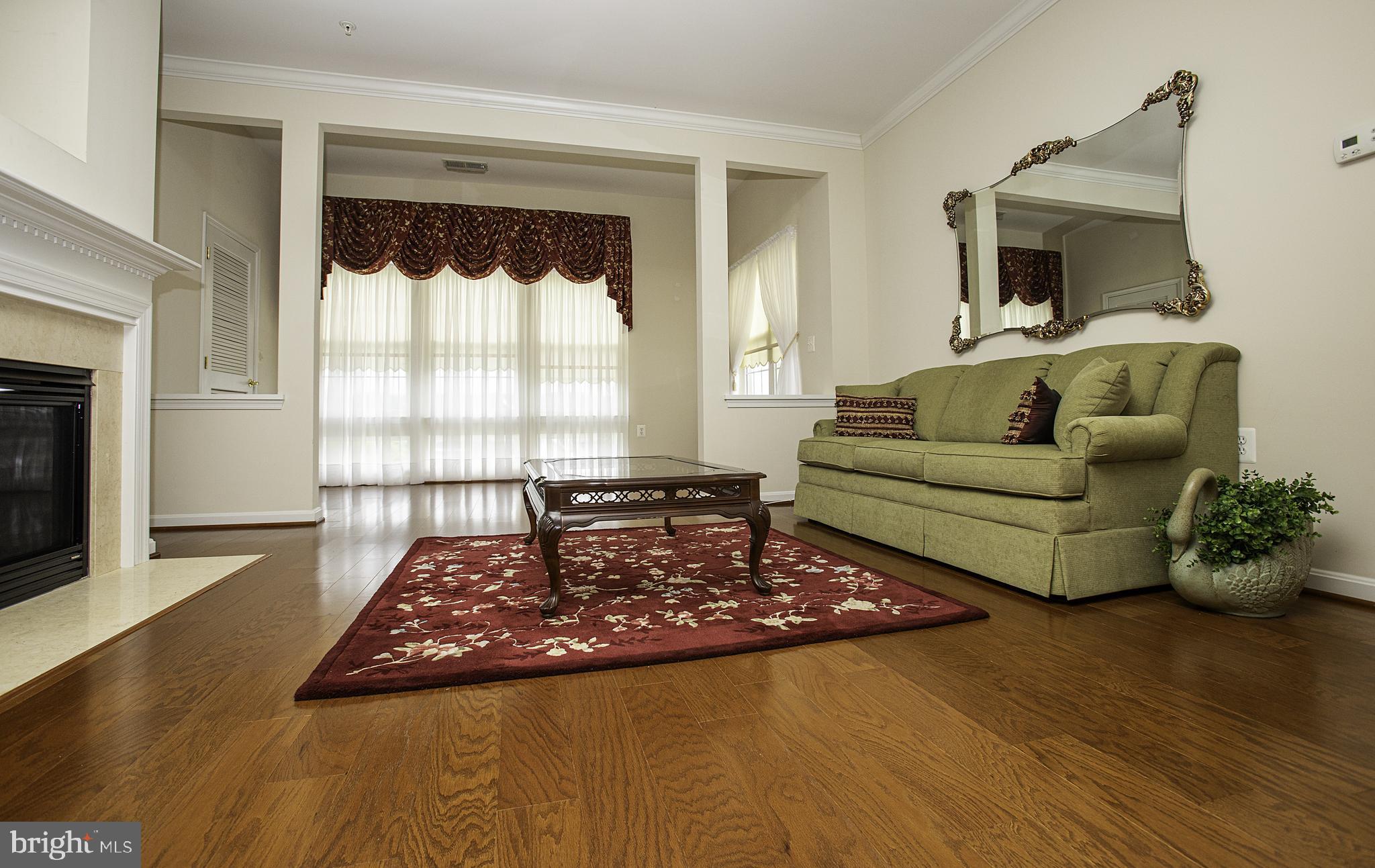 CAMERON GROVE - Residential