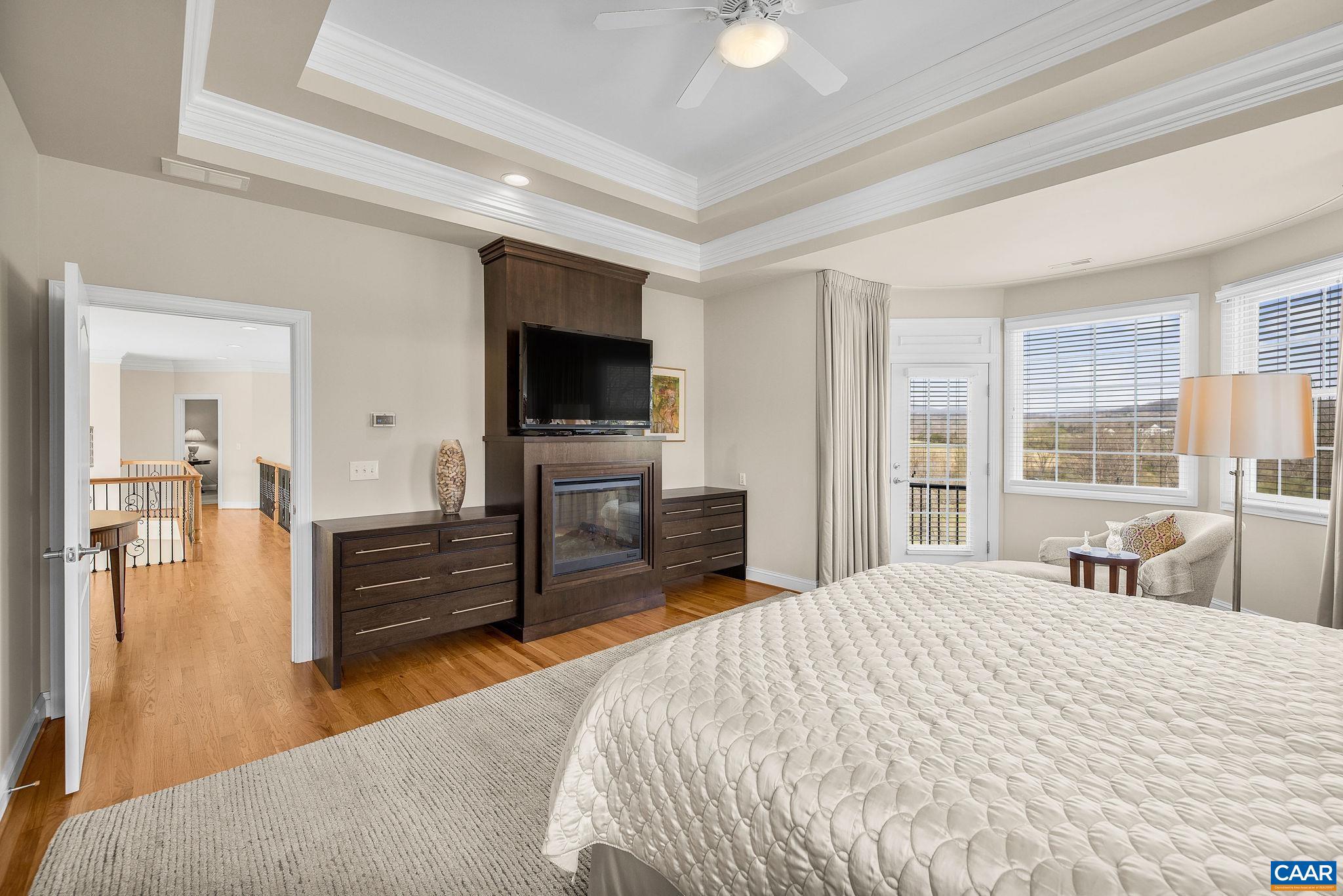 THE ROCKS - Residential