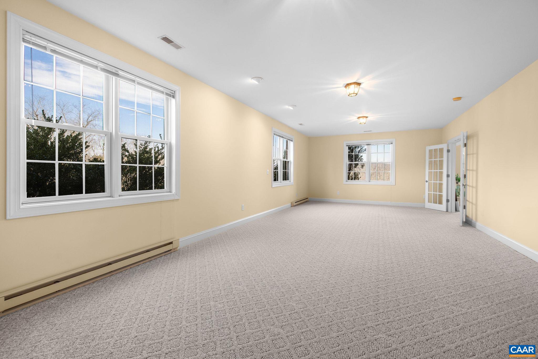 THE ROCKS - Residential