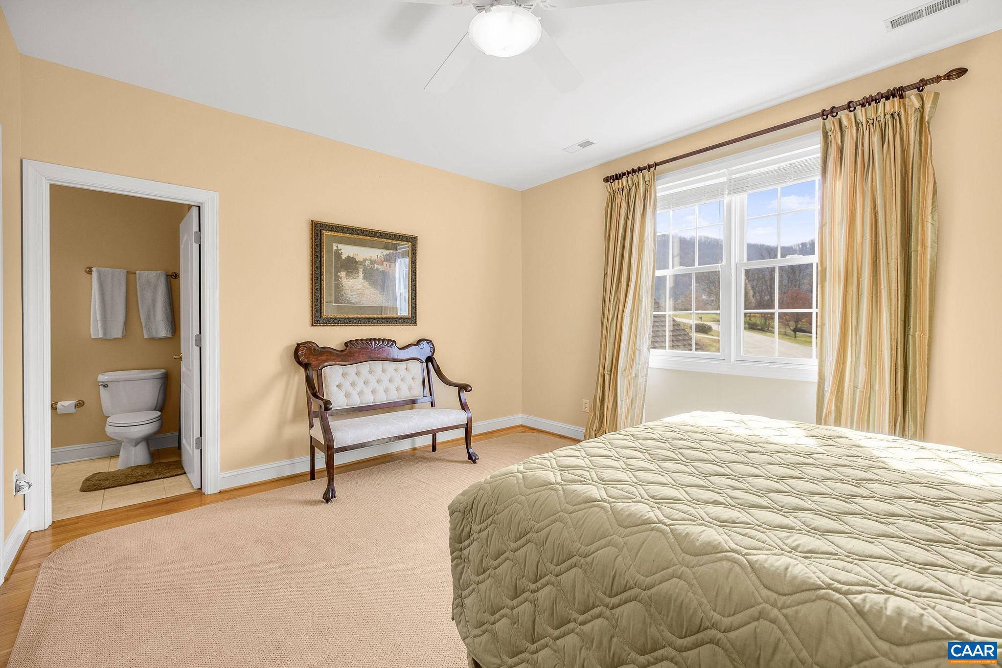 THE ROCKS - Residential