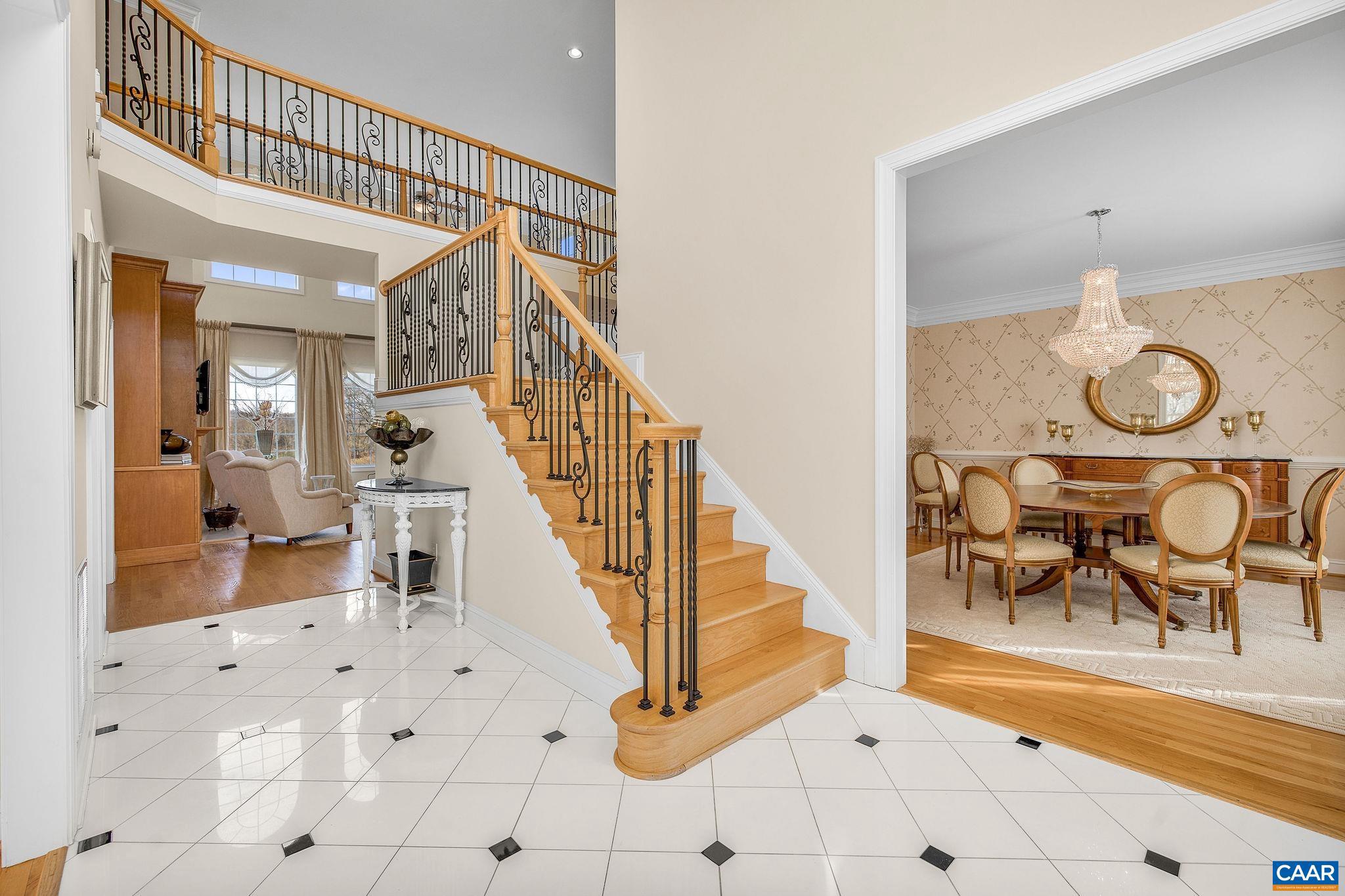 THE ROCKS - Residential