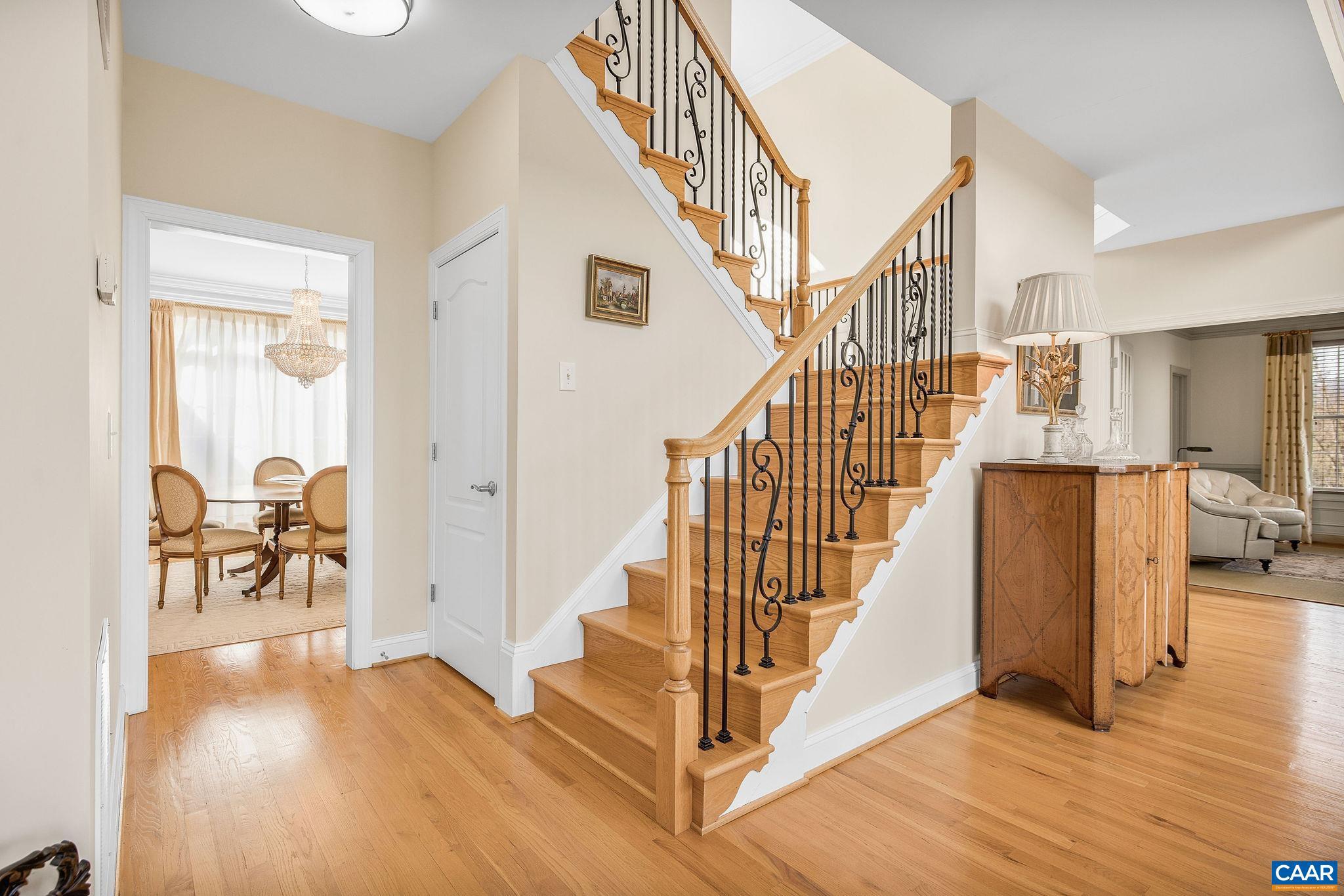 THE ROCKS - Residential