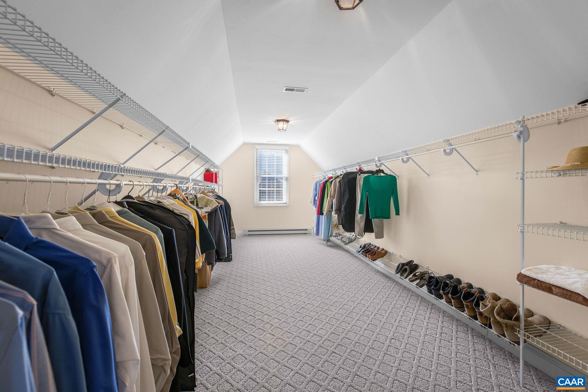 THE ROCKS - Residential