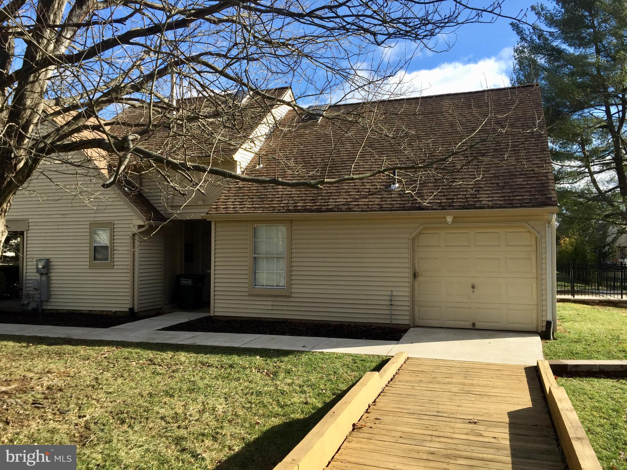 HUNTINGDON BROOK - Residential