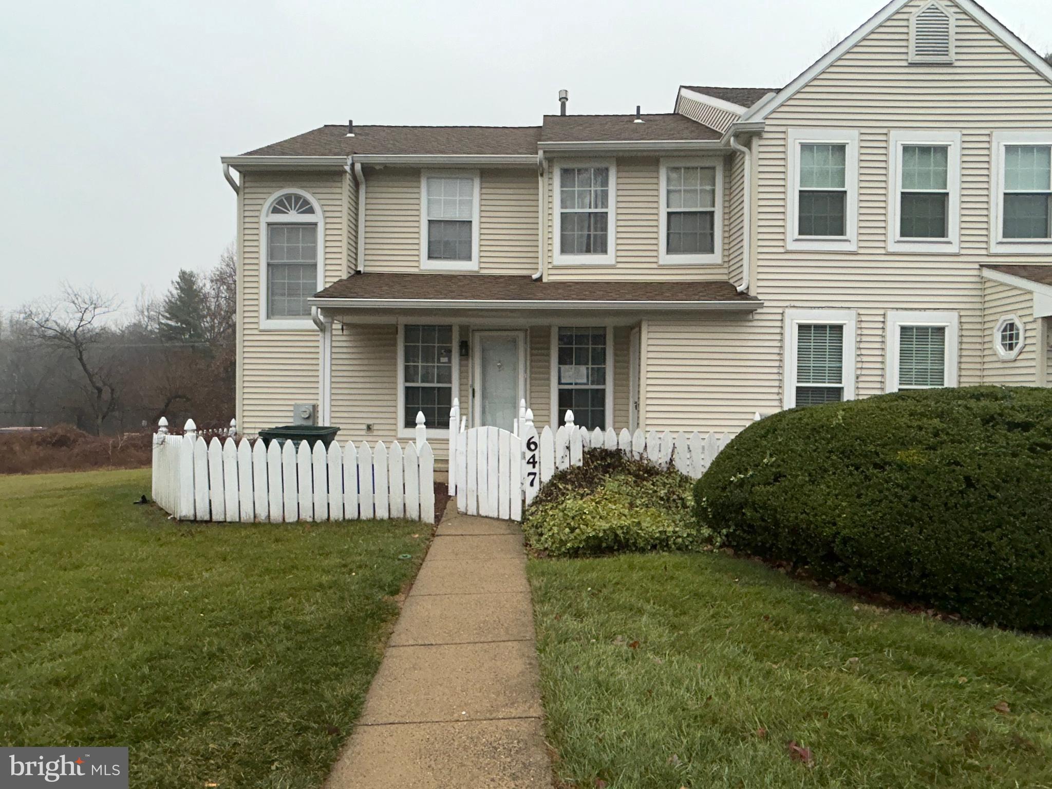 HUNTINGDON BROOK - Residential